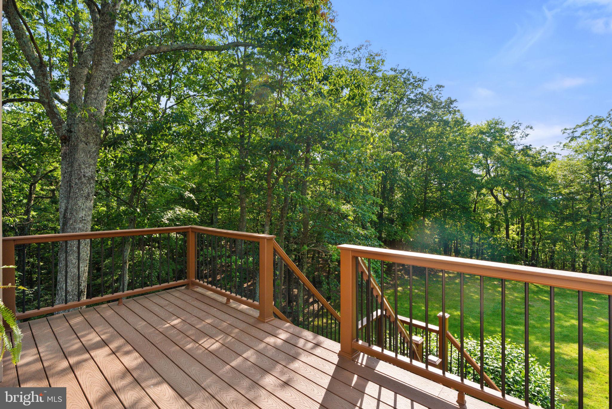 HERTZ DIVISION - Residential Lease