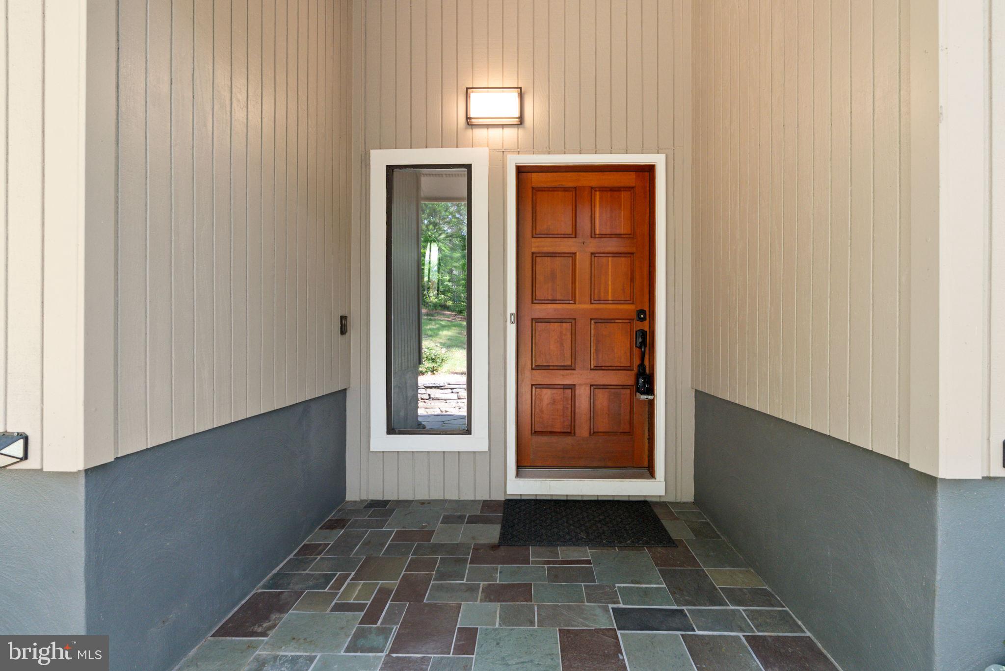 HERTZ DIVISION - Residential Lease