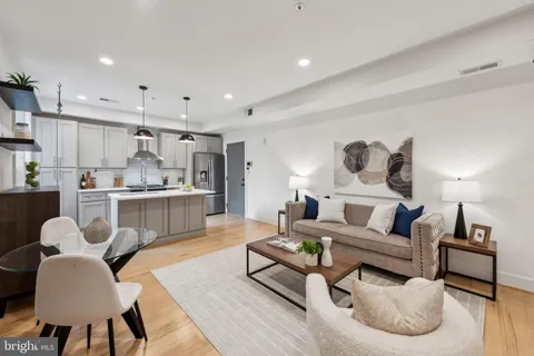 MLS: DCDC2200324