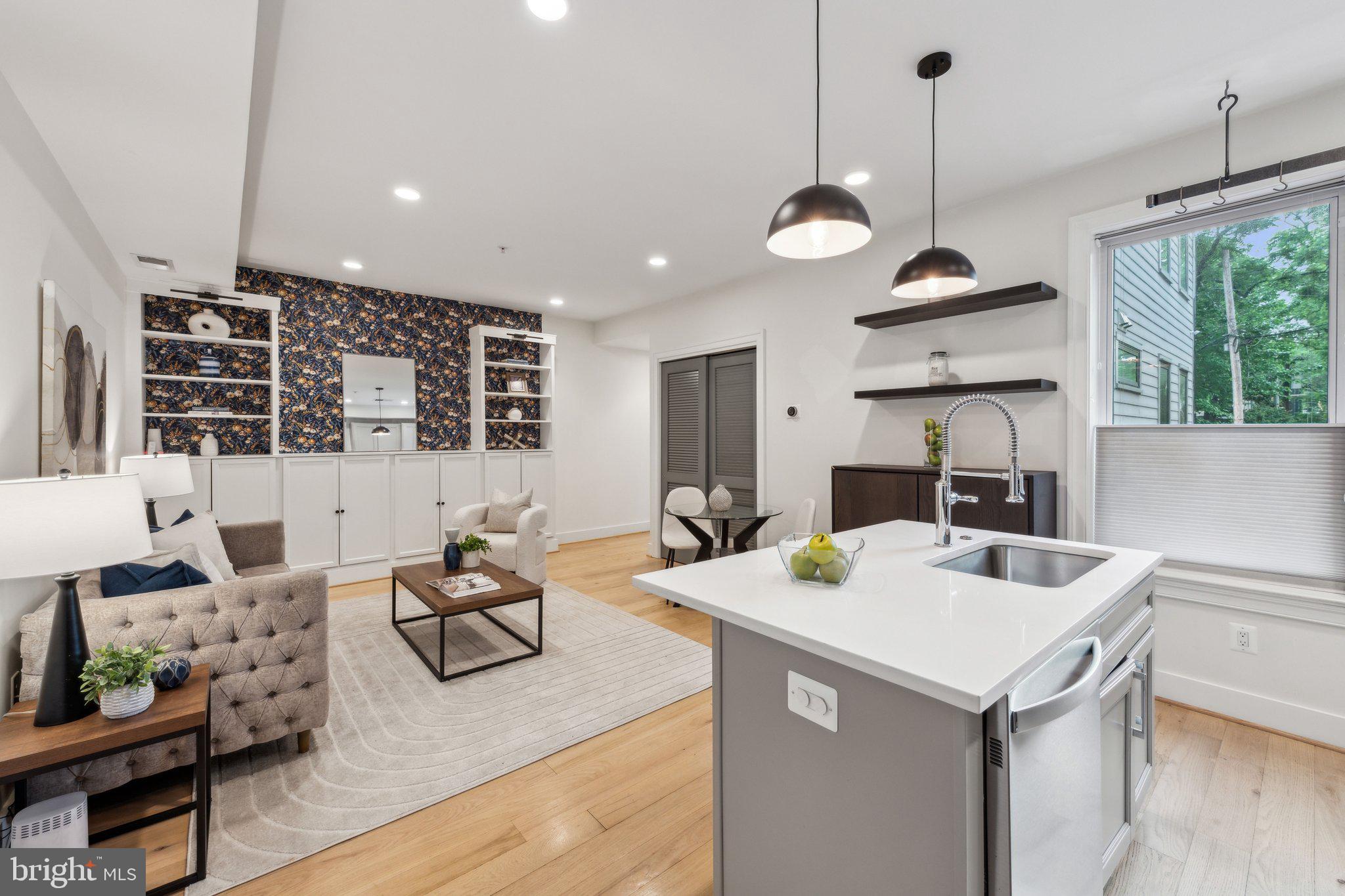 811 UPSHUR STREET NW 4