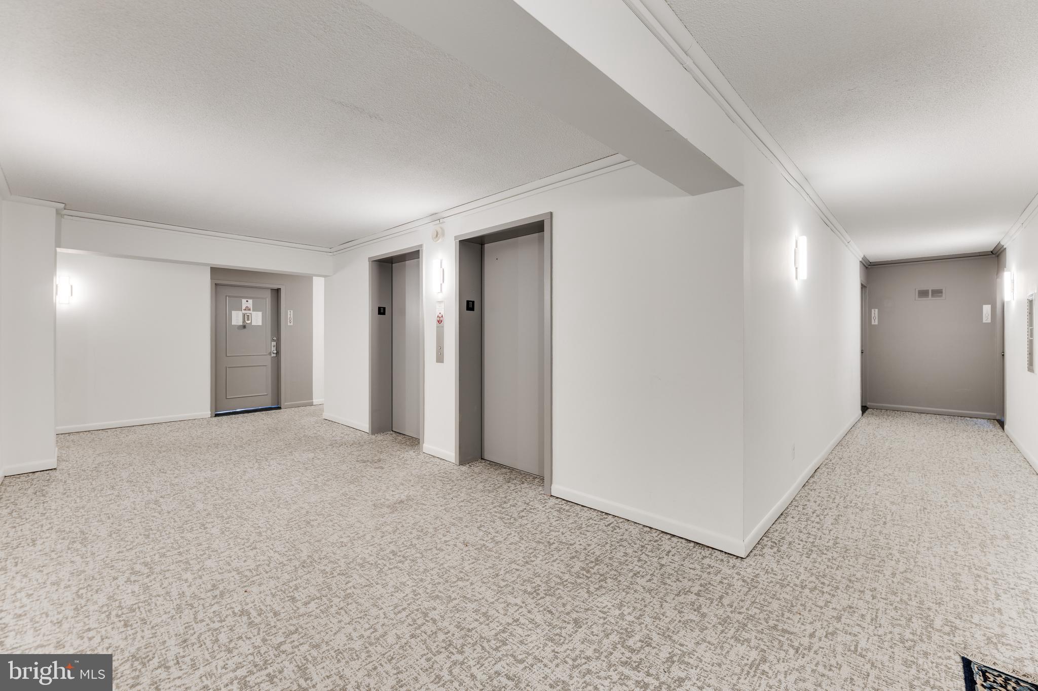 AMERICANA CENTRE - Residential