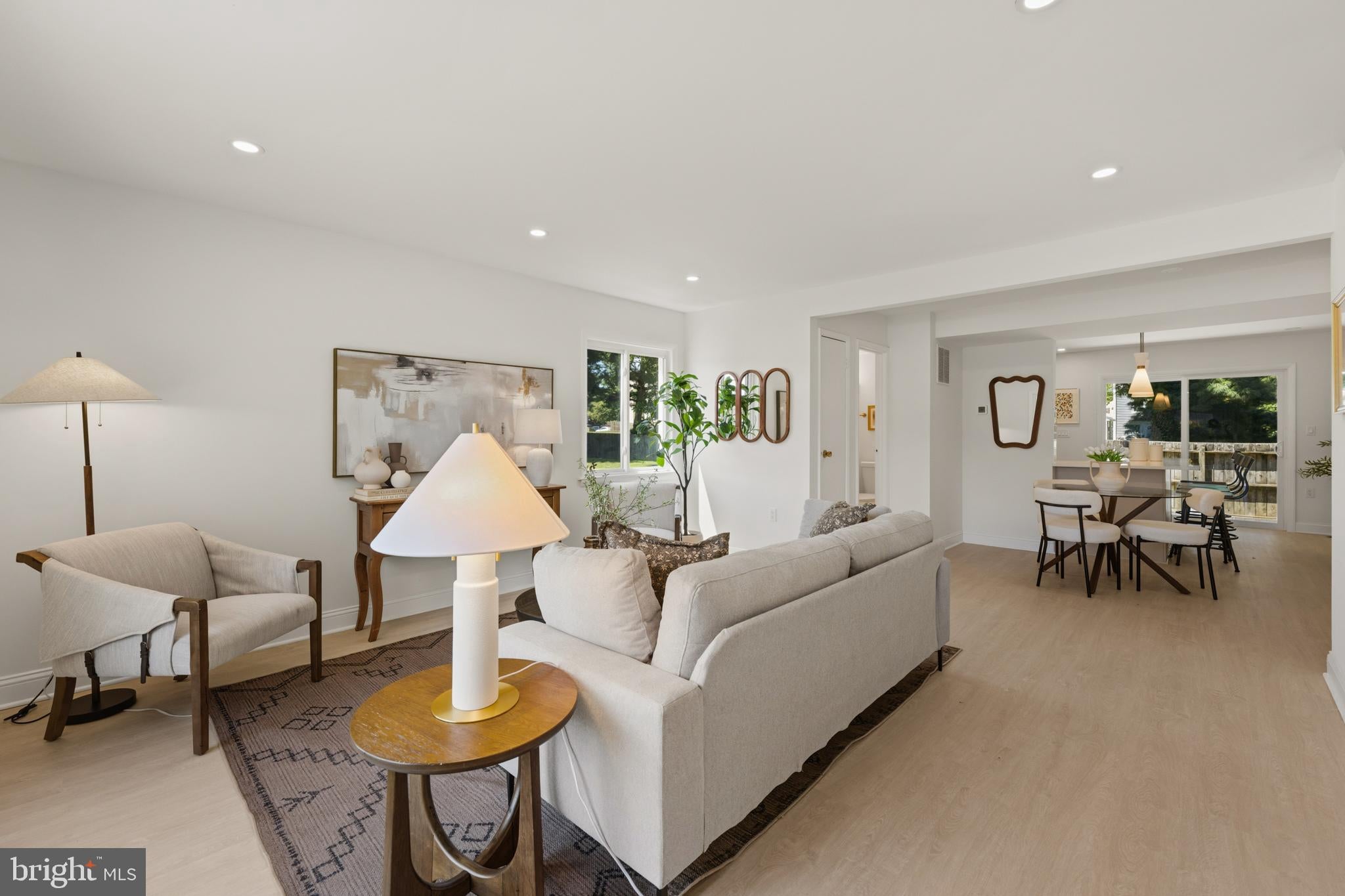 505 CARROLLTON DRIVE 17