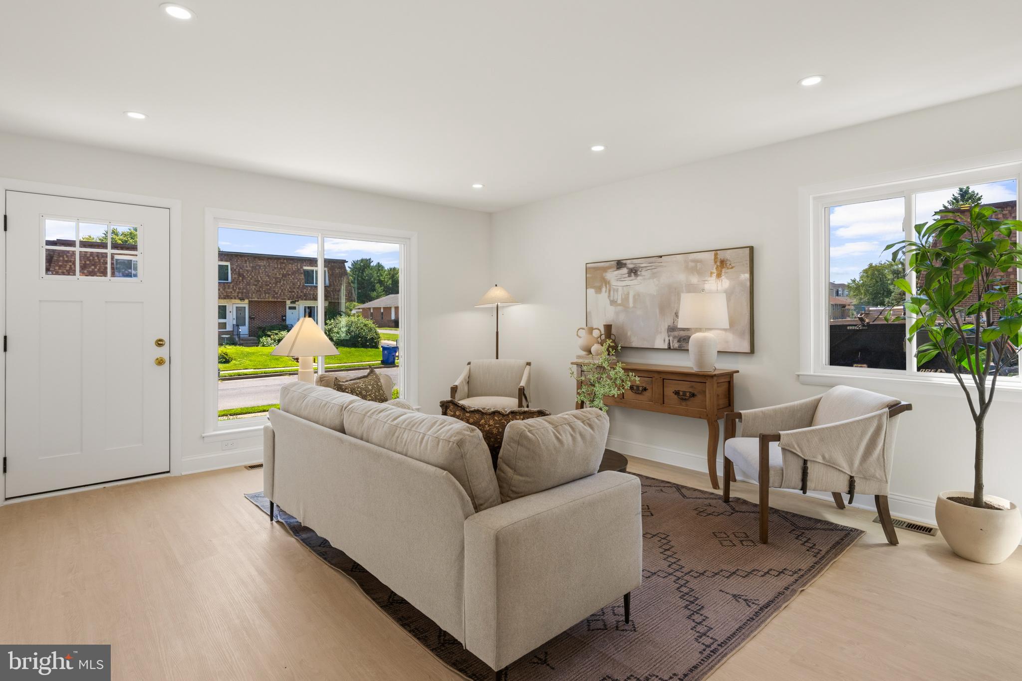 505 CARROLLTON DRIVE 17