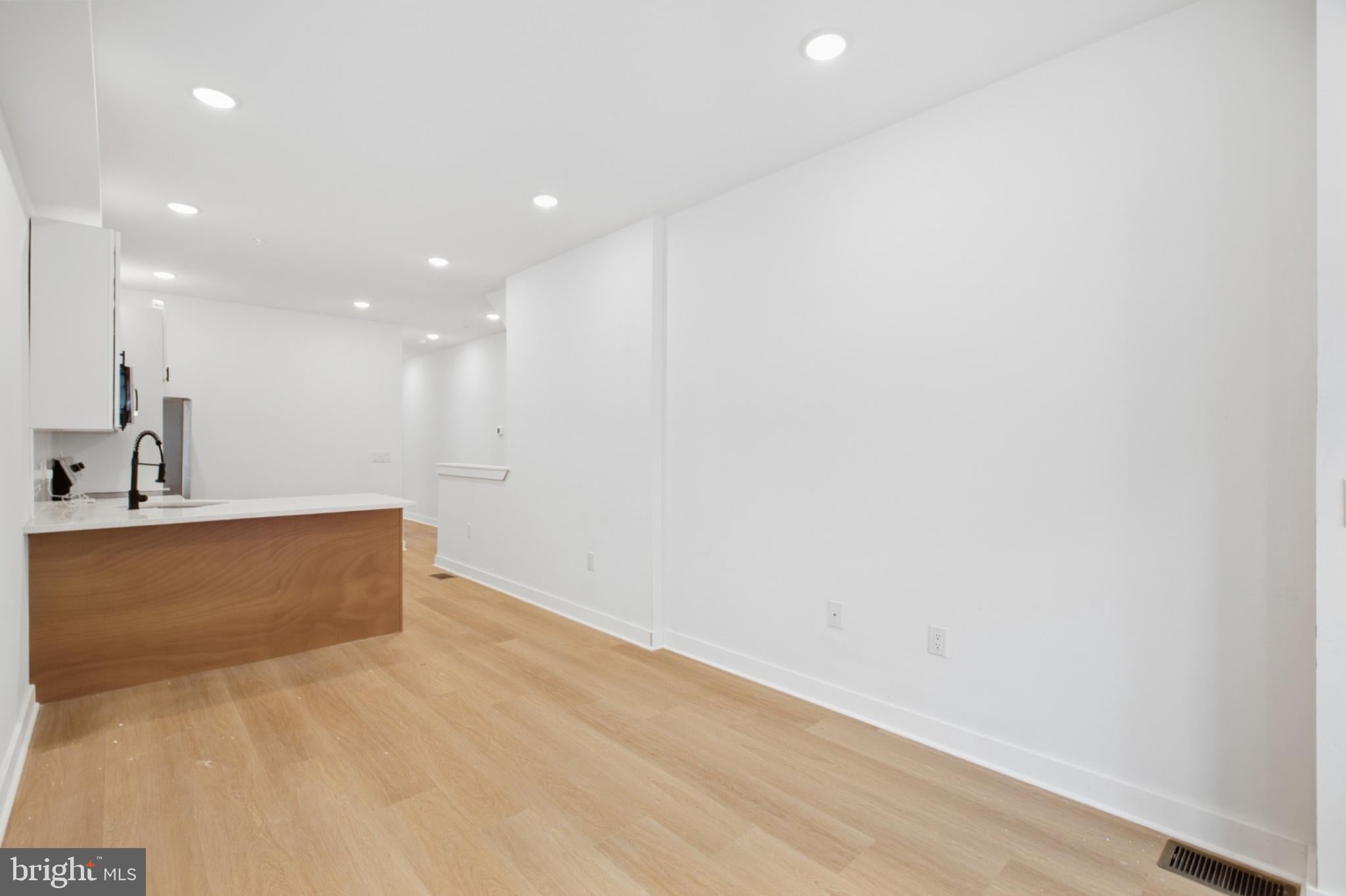 2506 N 12TH STREET 1