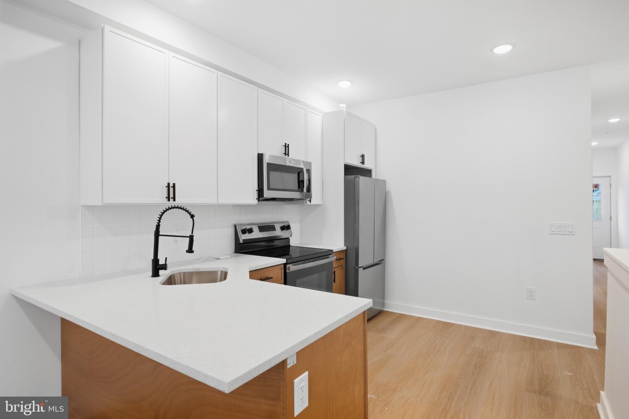 2506 N 12TH STREET 1