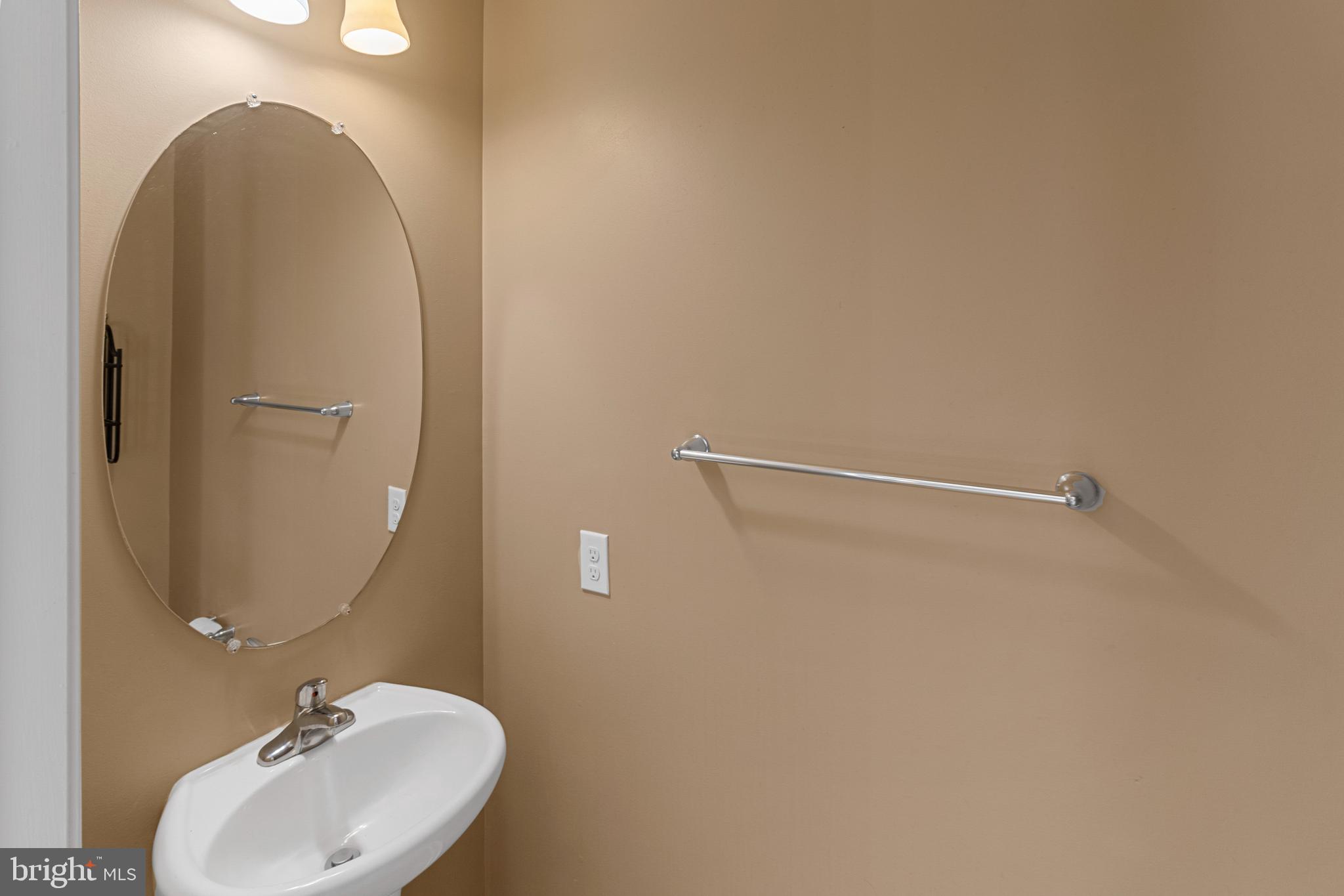 RIVERSIDE VILLAGES - Residential