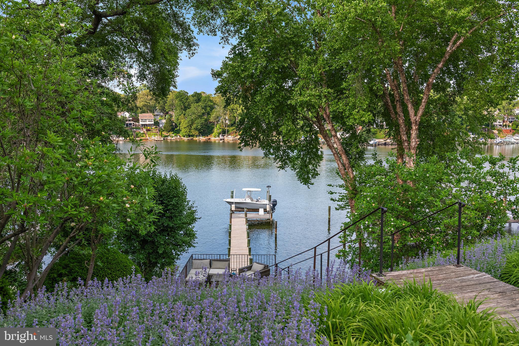 ARDEN ON THE SEVERN - Residential