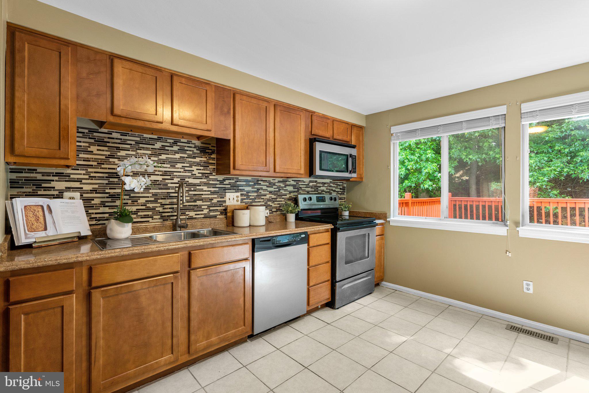 APPLE GROVE - Residential