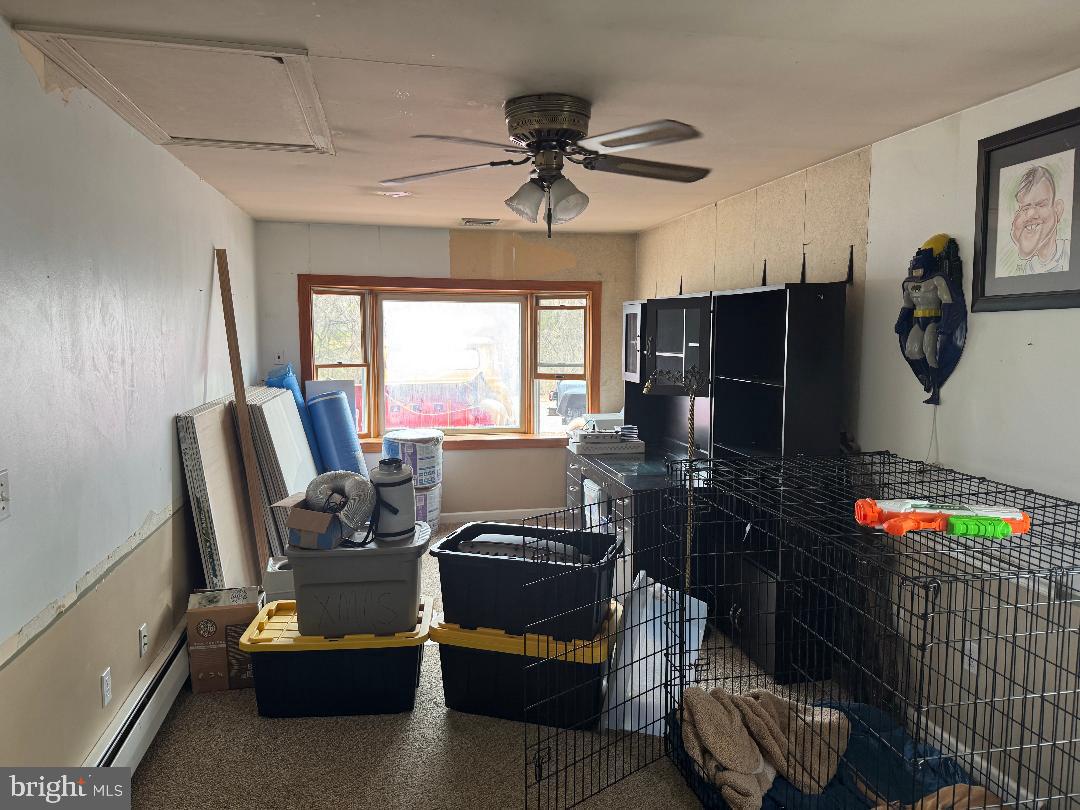 TWIN OAKS - Residential