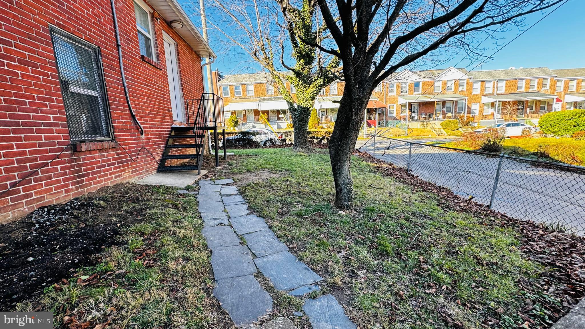 SAINT JOSEPHS - Residential