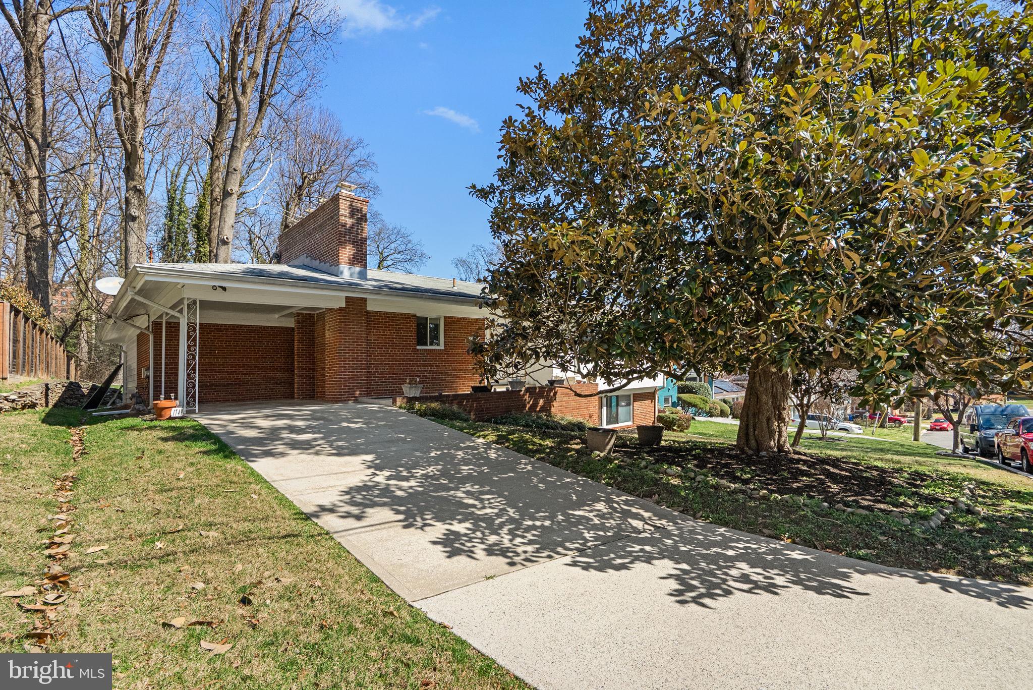 1749 VERBENA STREET NW