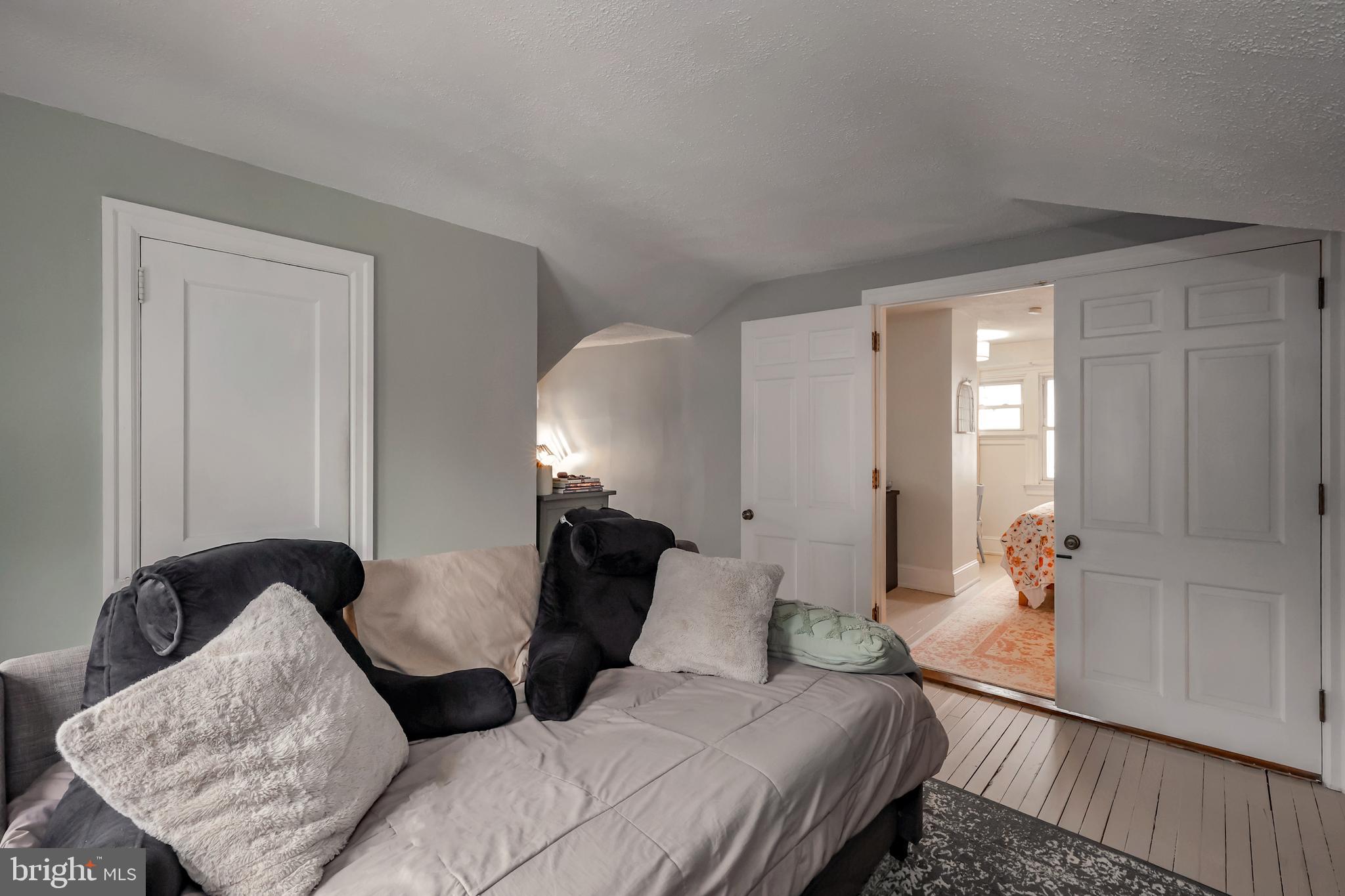 BROOKLINE - Residential