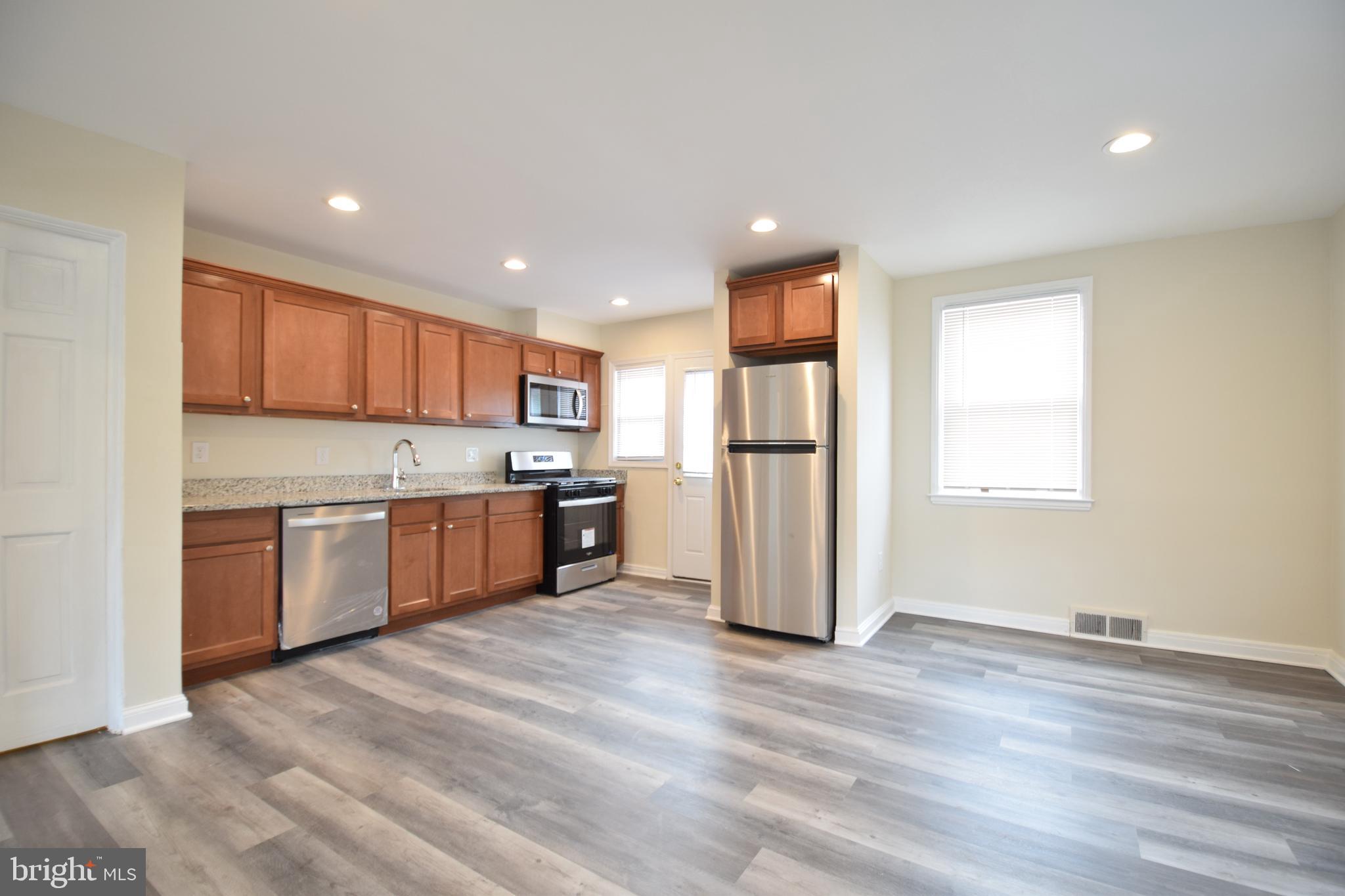 UPLANDS - Residential Lease