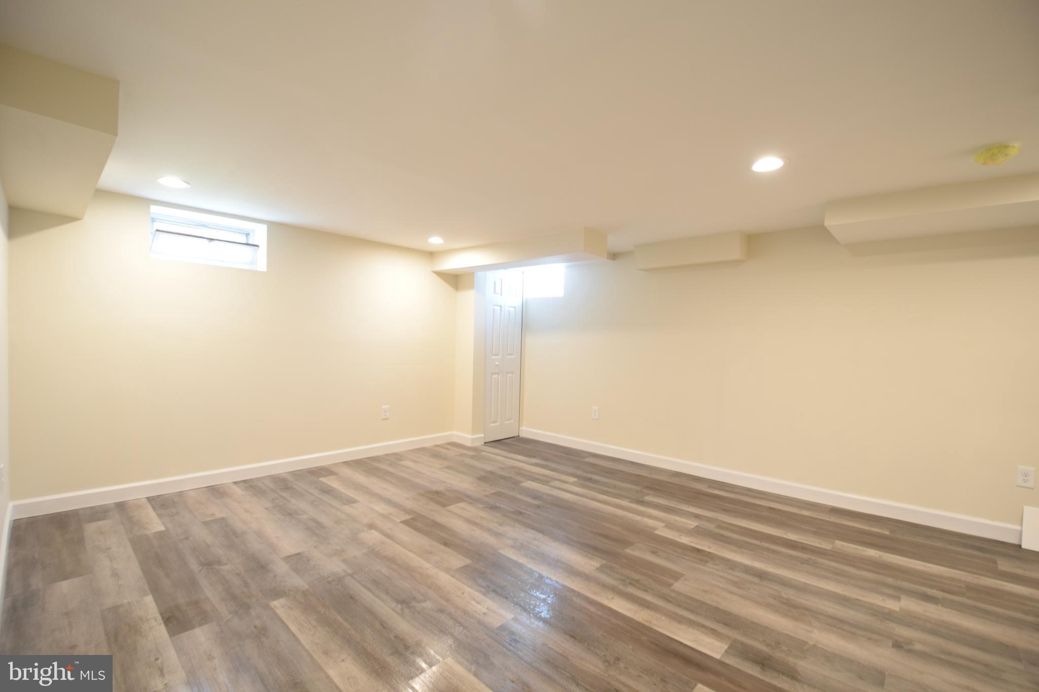 UPLANDS - Residential Lease