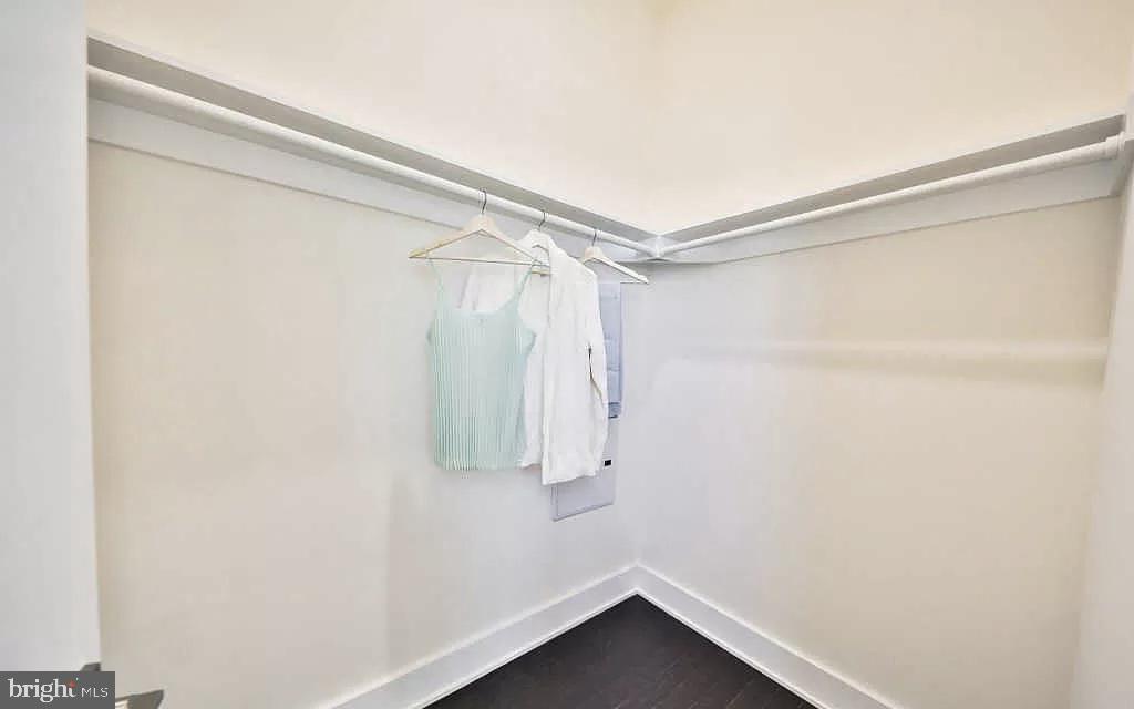 SOUTH KENSINGTON - Residential Lease