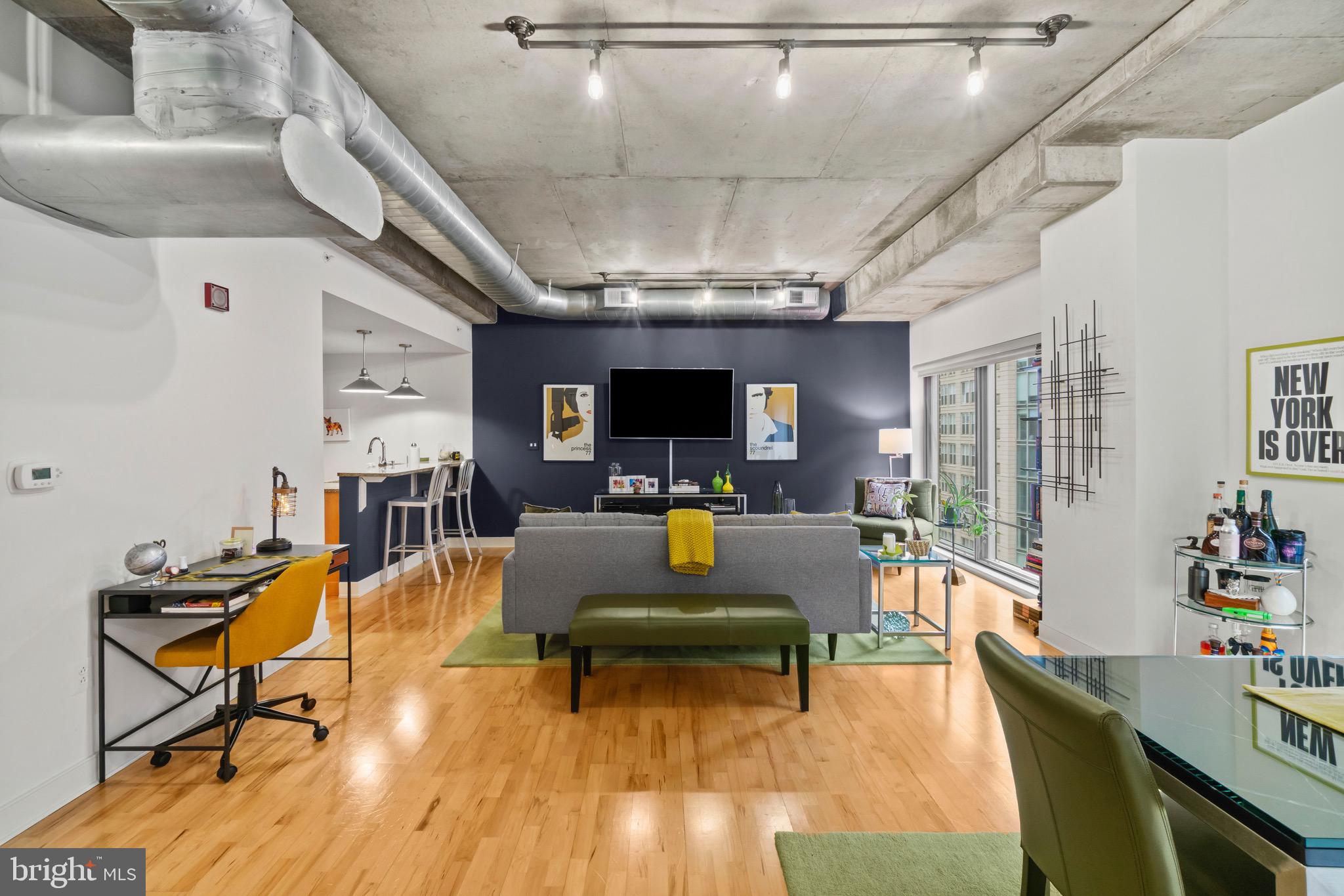 850 ALICEANNA STREET 604