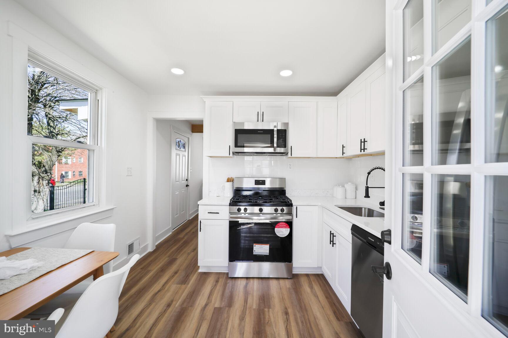 GREGORY ESTATES - Residential