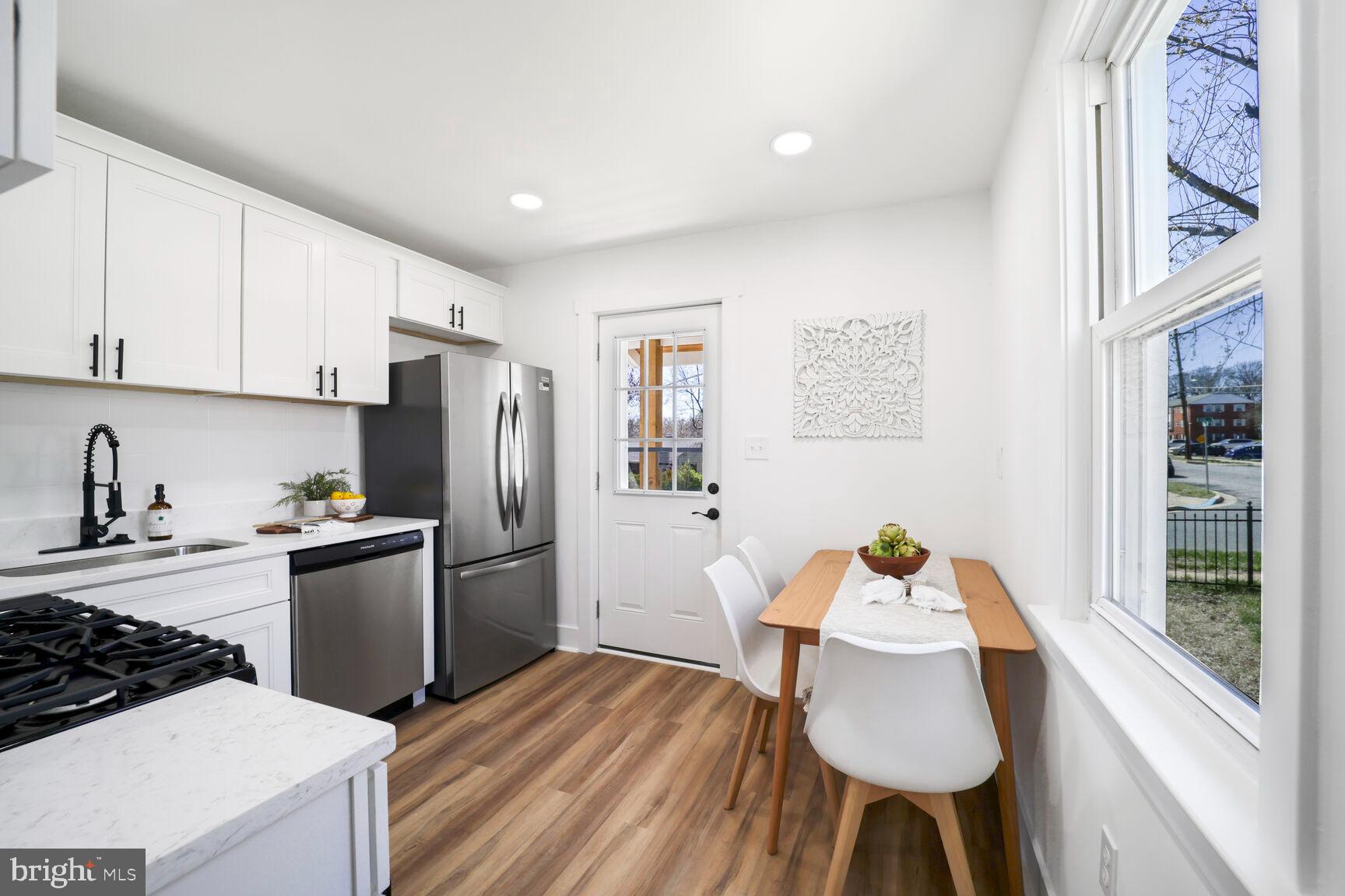 GREGORY ESTATES - Residential