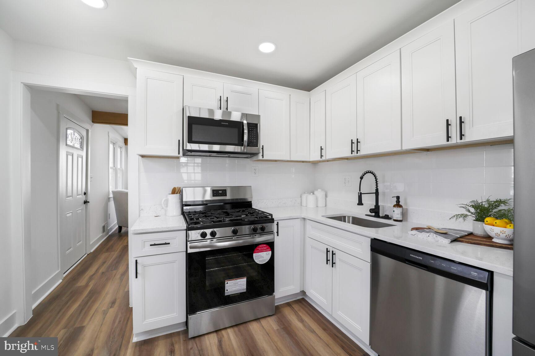 GREGORY ESTATES - Residential