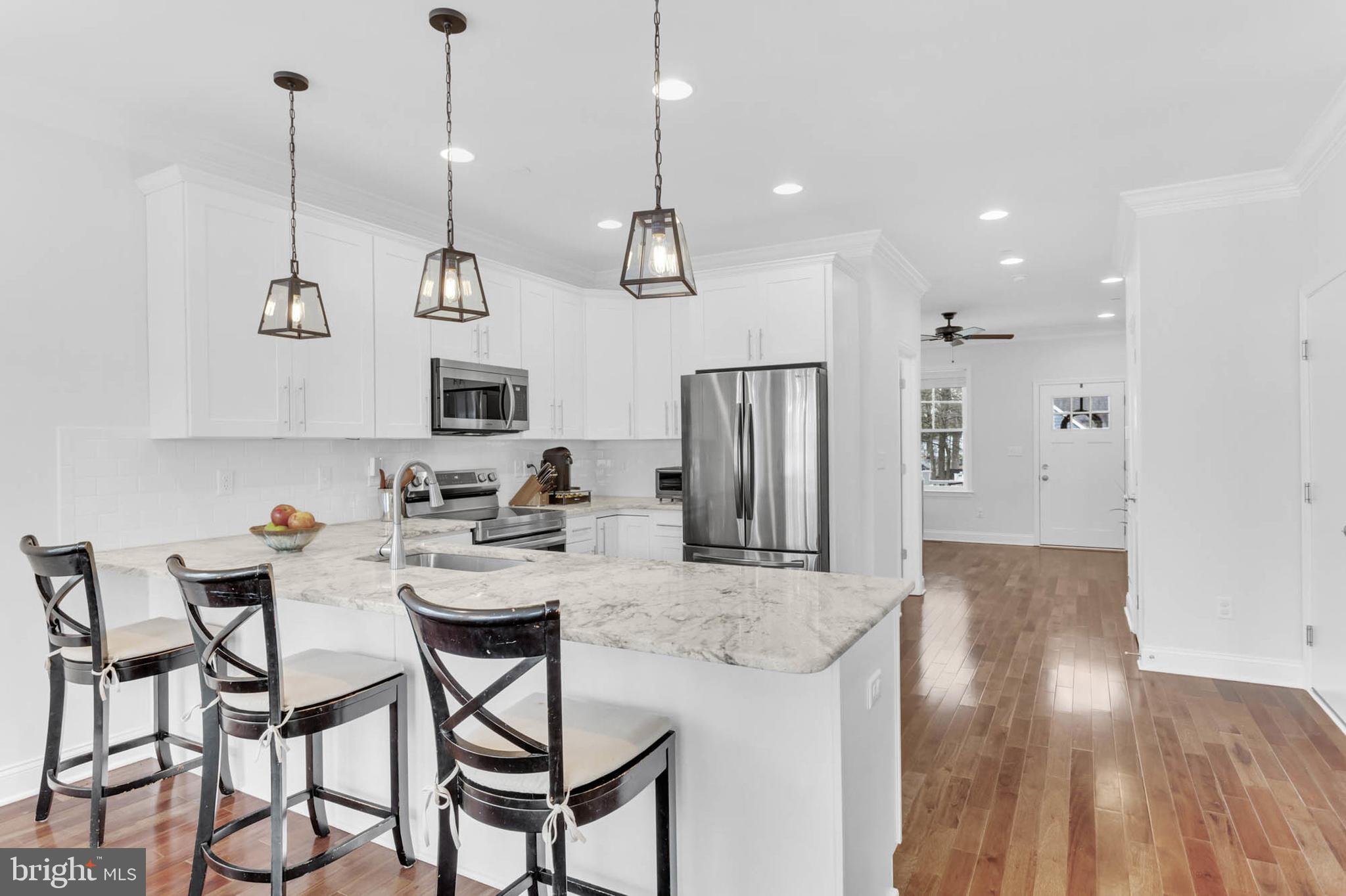 RIVIERA BEACH - Residential