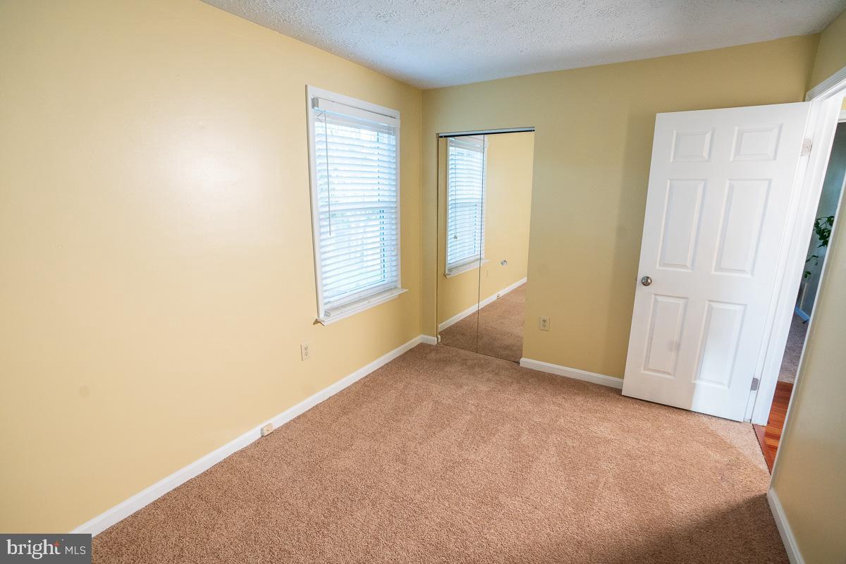 OAK GROVE - Residential