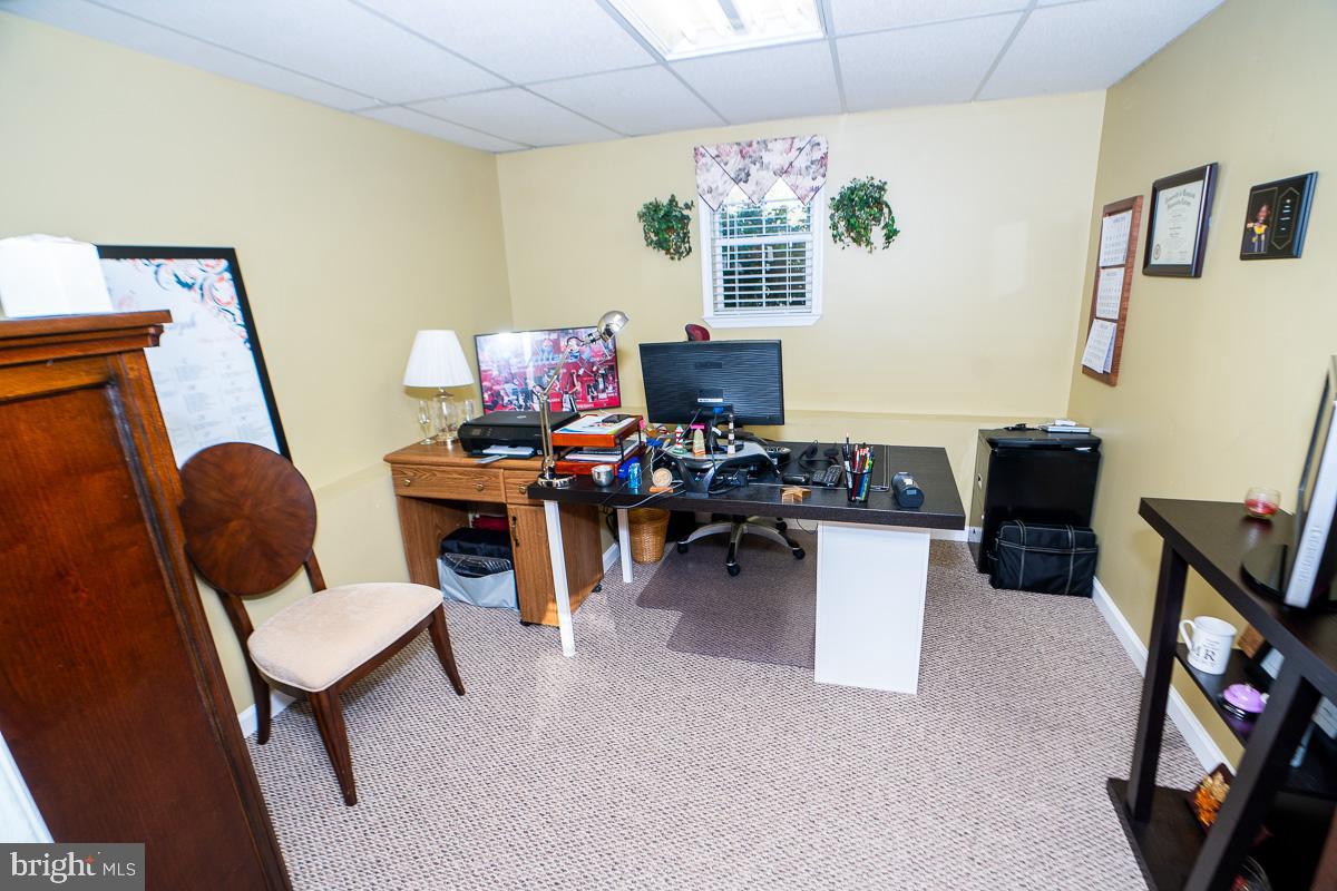 OAK GROVE - Residential