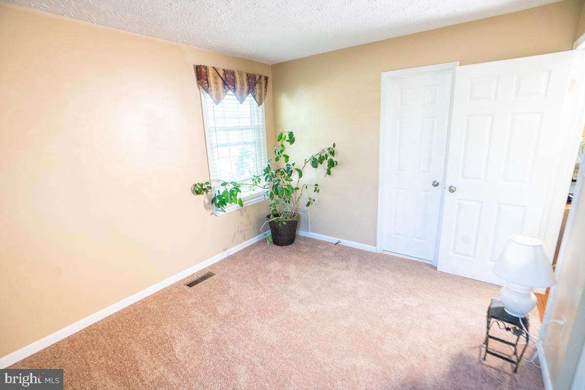 OAK GROVE - Residential