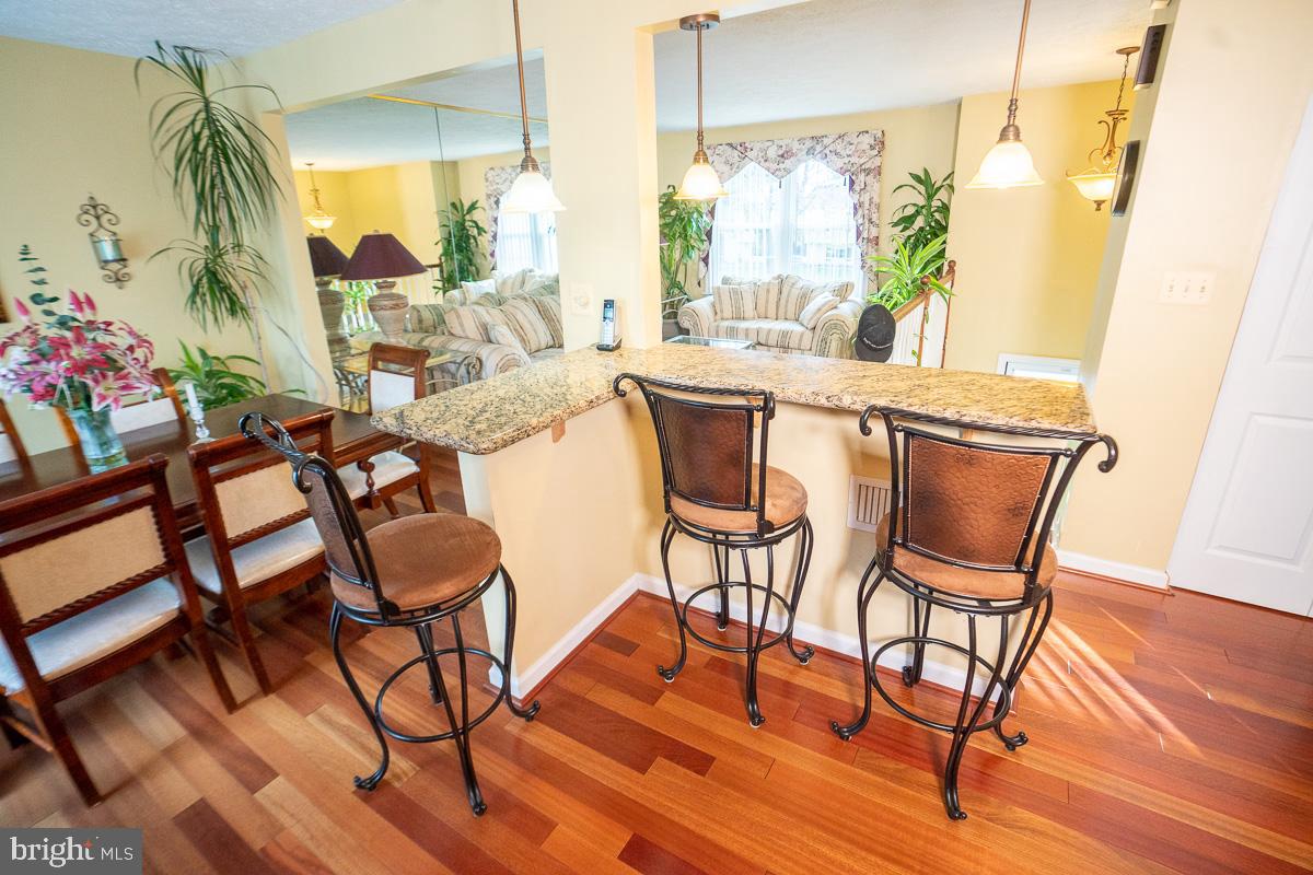 OAK GROVE - Residential