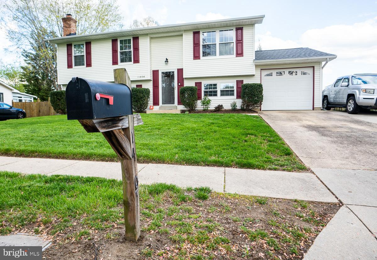 OAK GROVE - Residential