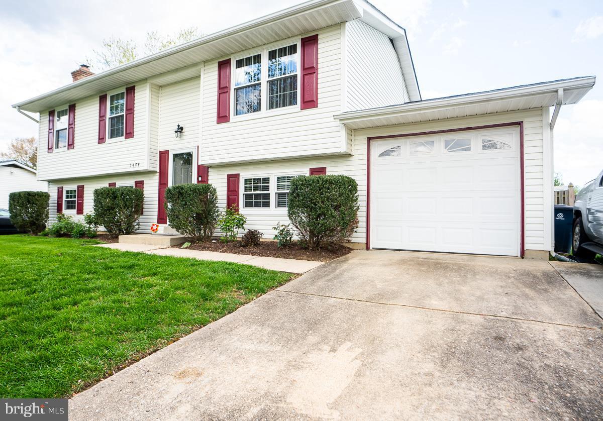 OAK GROVE - Residential