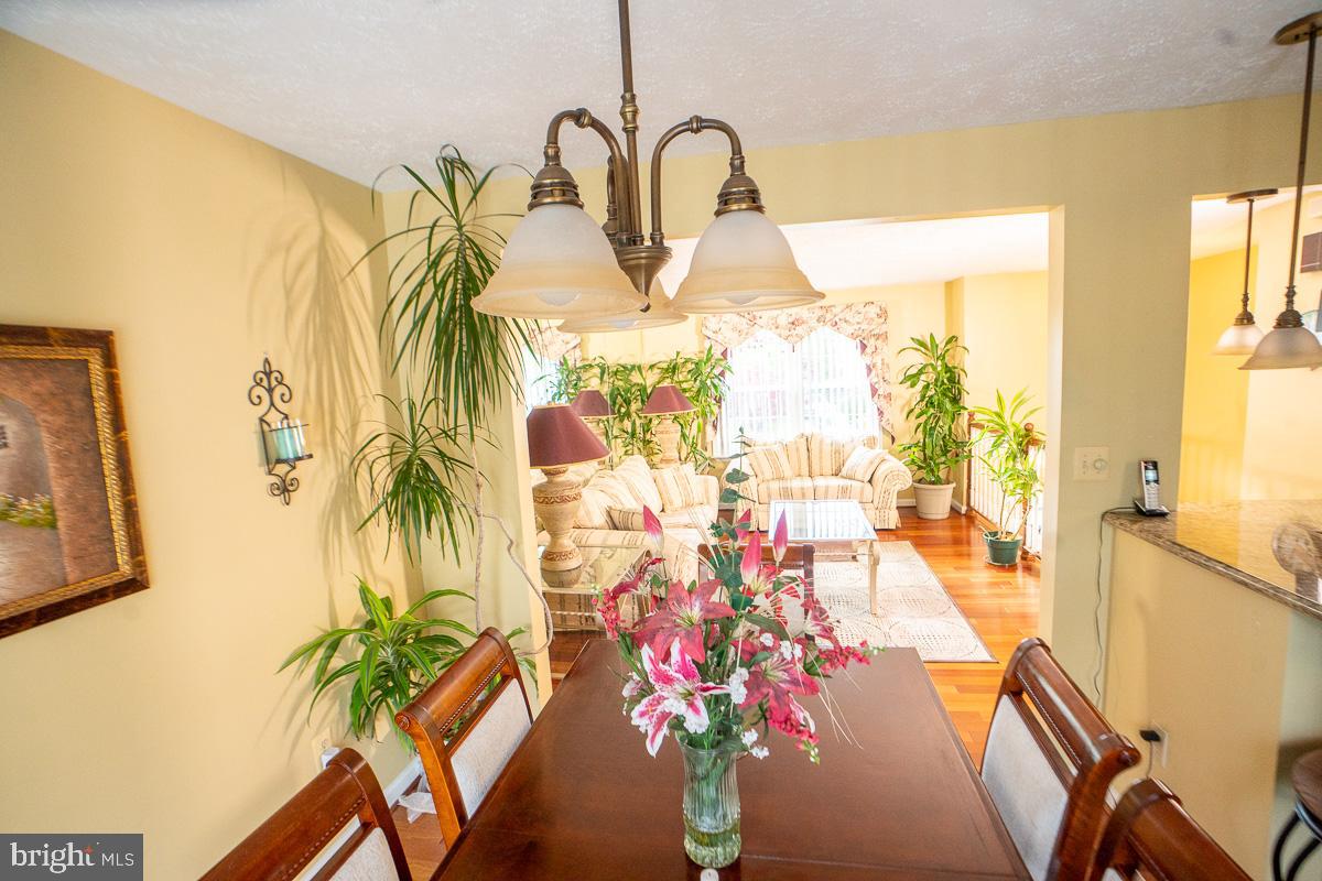 OAK GROVE - Residential