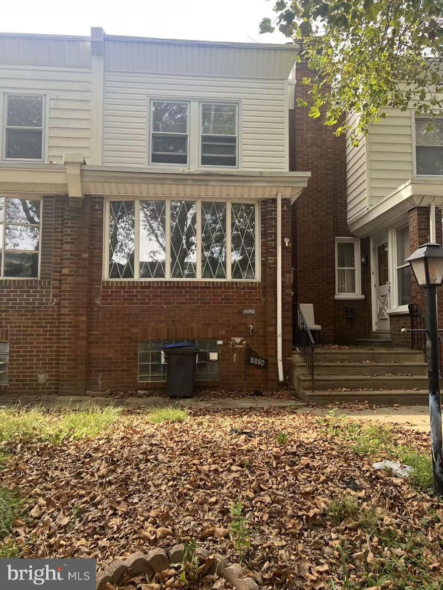 Well maintenance three bedrooms row home, one and a half bathroom located in Mayfair neighborhood. Large living room, dining room and formal kitchen.  Harwood floor in first floor and second floor. Upstairs three nice sized bedrooms and a full bathroom, full finished  basement with half bathroom..