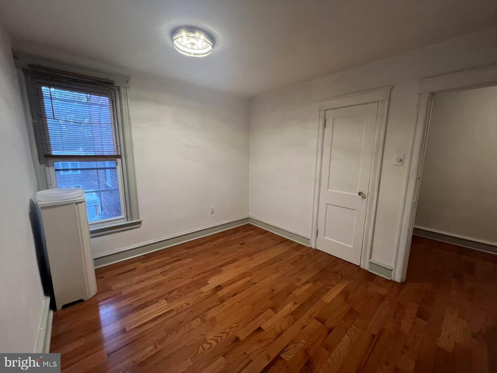 MAYFAIR - Residential