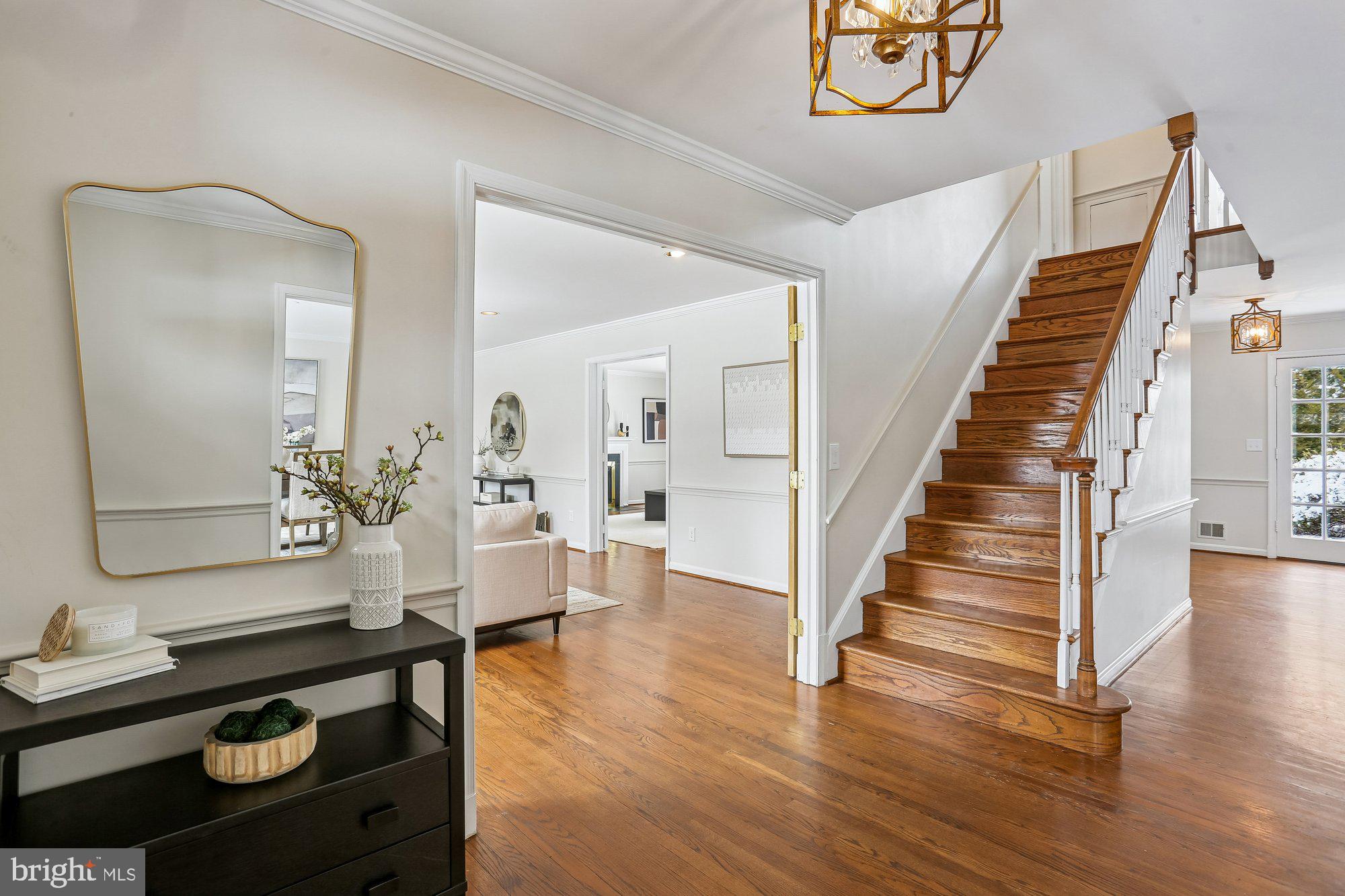 SPRING MEADOWS - Residential