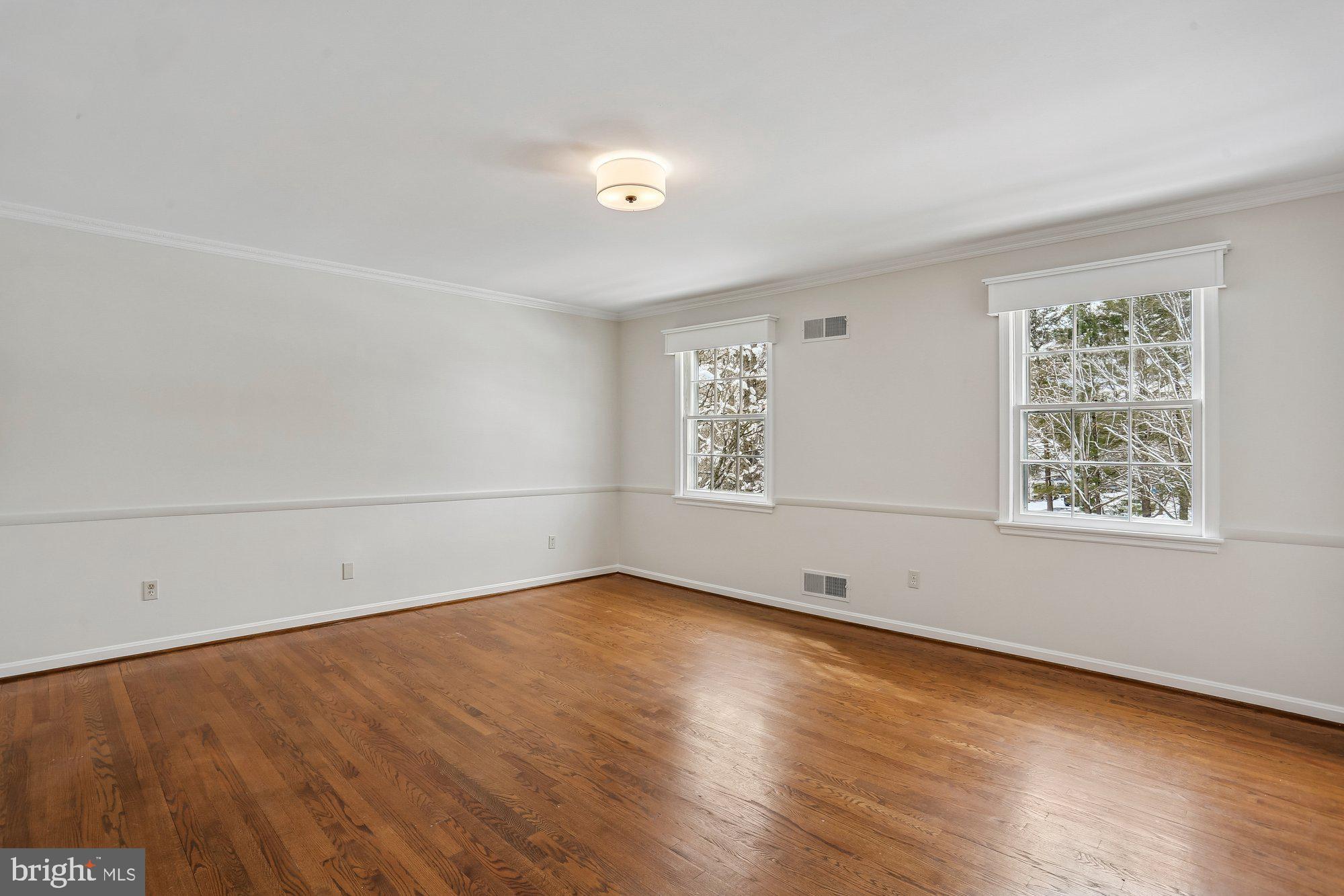 SPRING MEADOWS - Residential