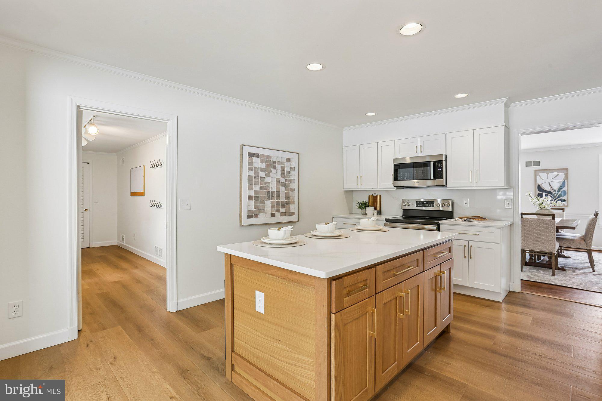 SPRING MEADOWS - Residential