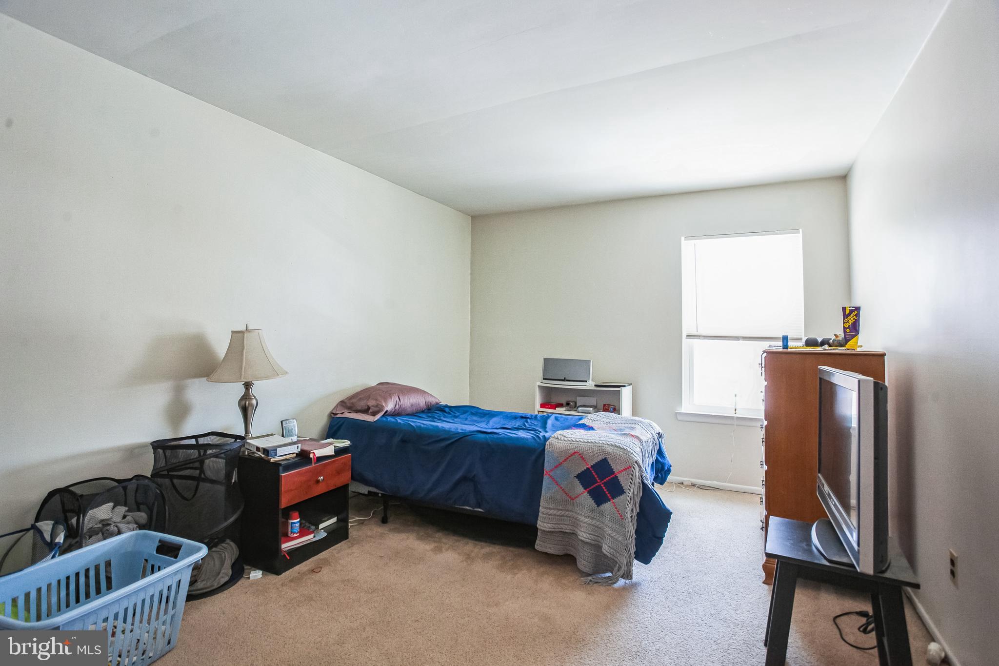 MODENA PARK - Residential Income