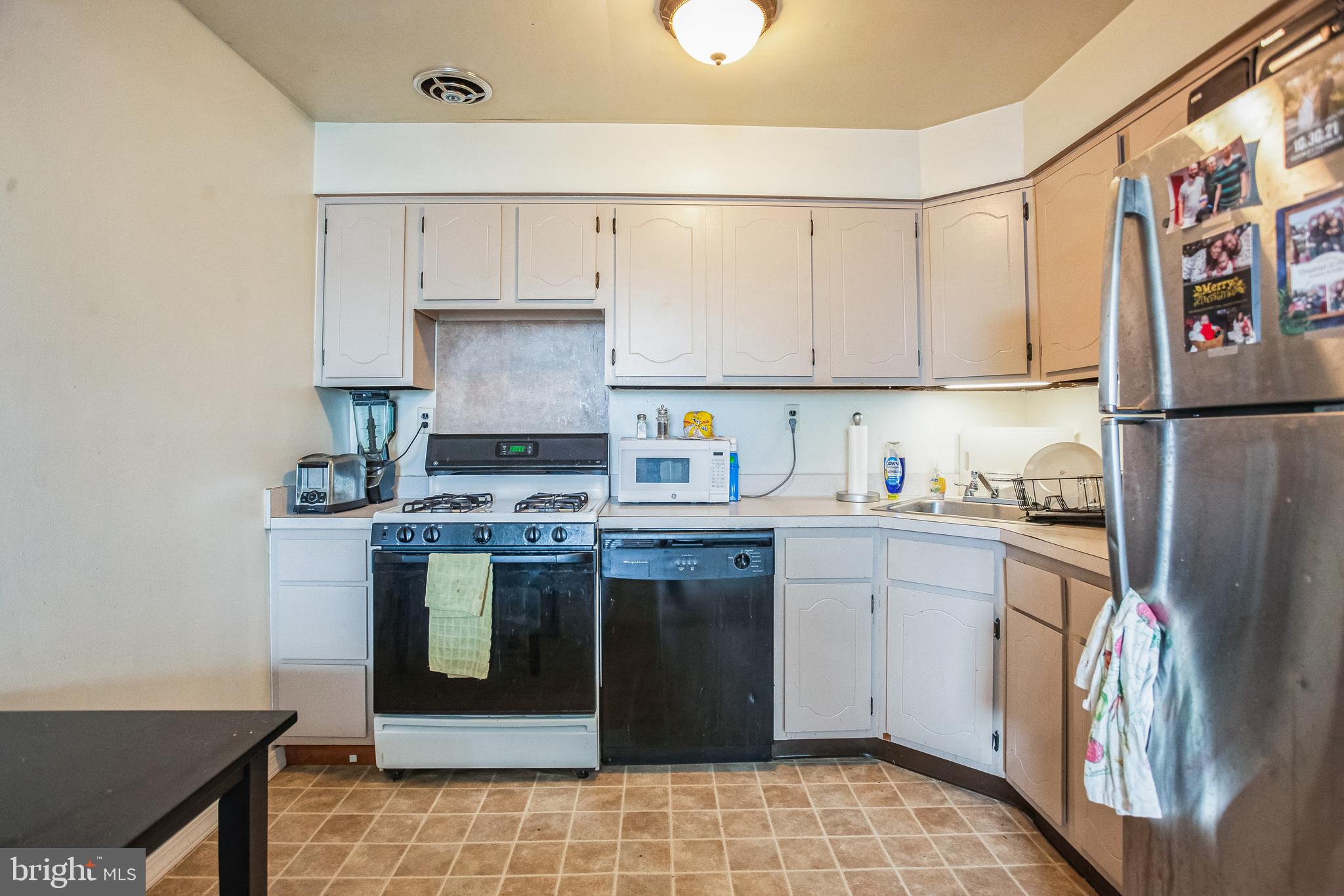 MODENA PARK - Residential Income