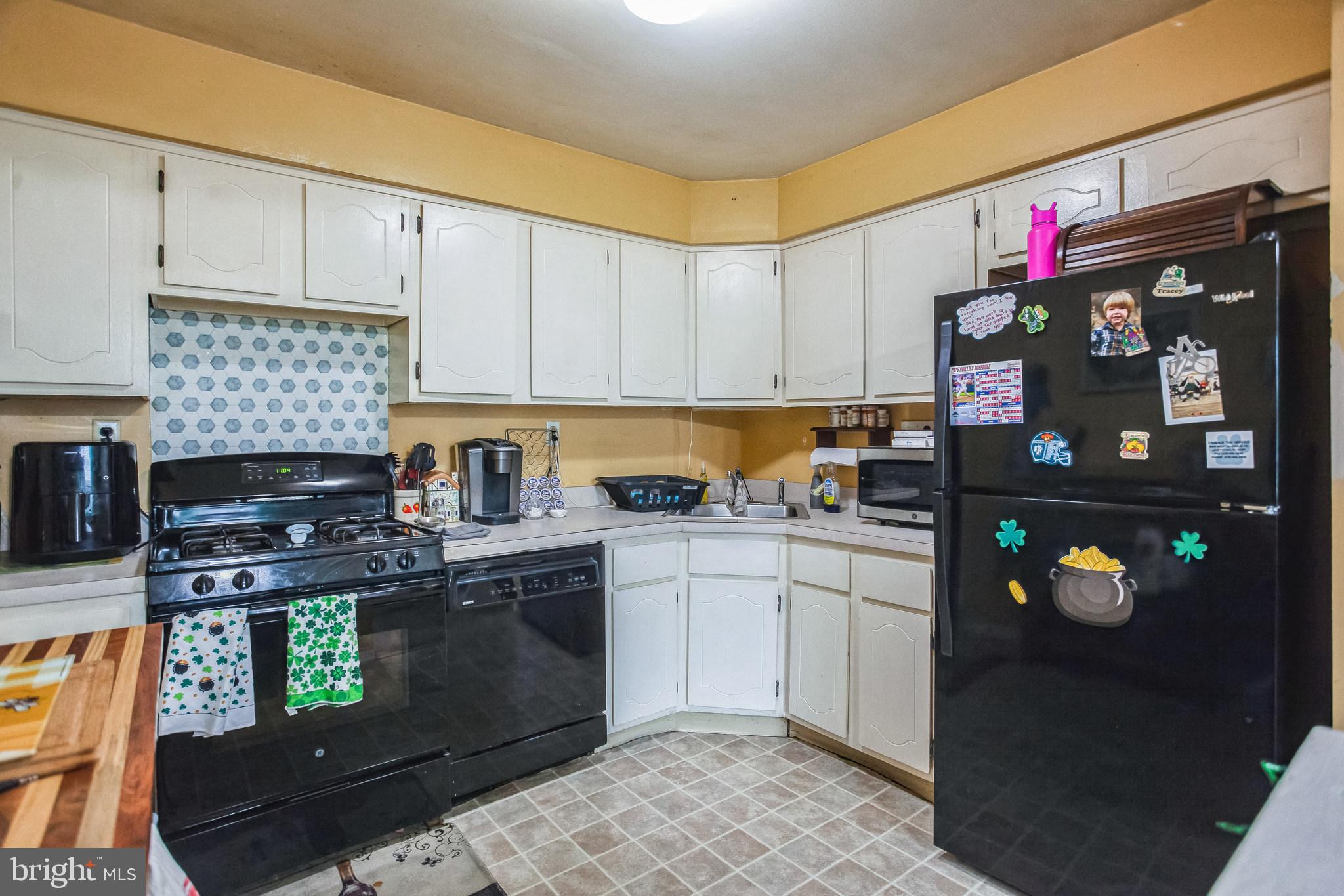 MODENA PARK - Residential Income