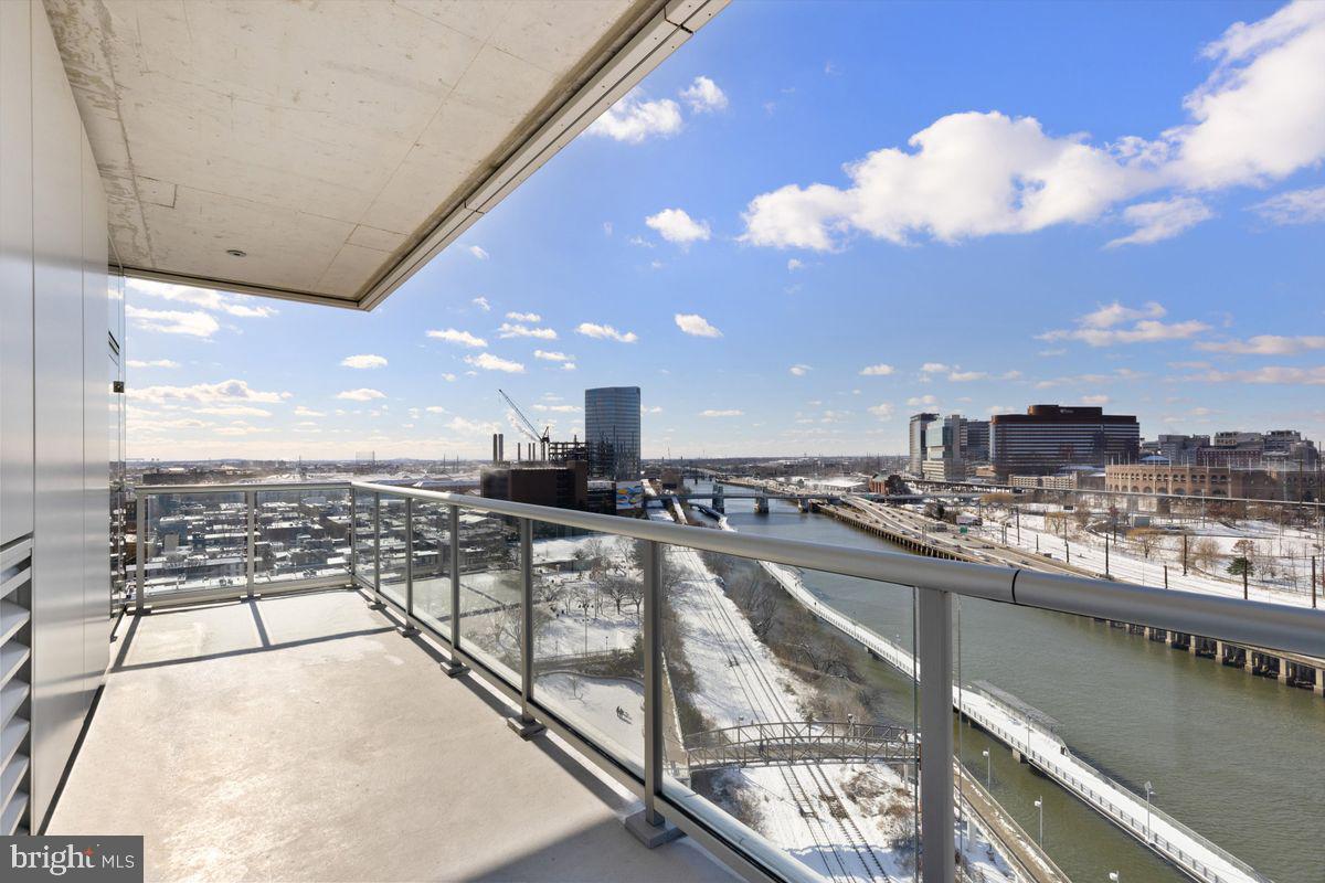 FITLER SQUARE - Residential