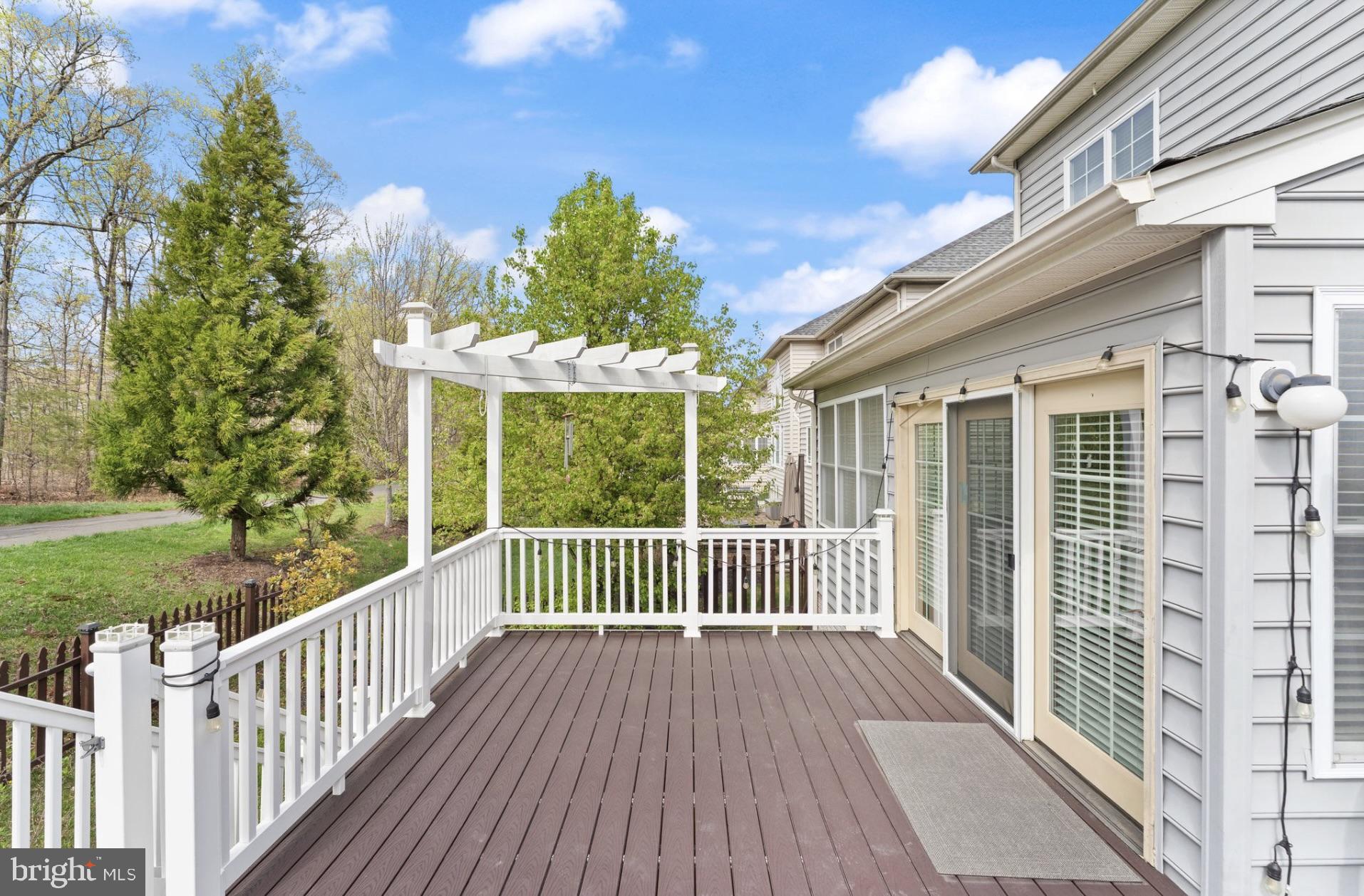 SOUTH RIDING - Residential