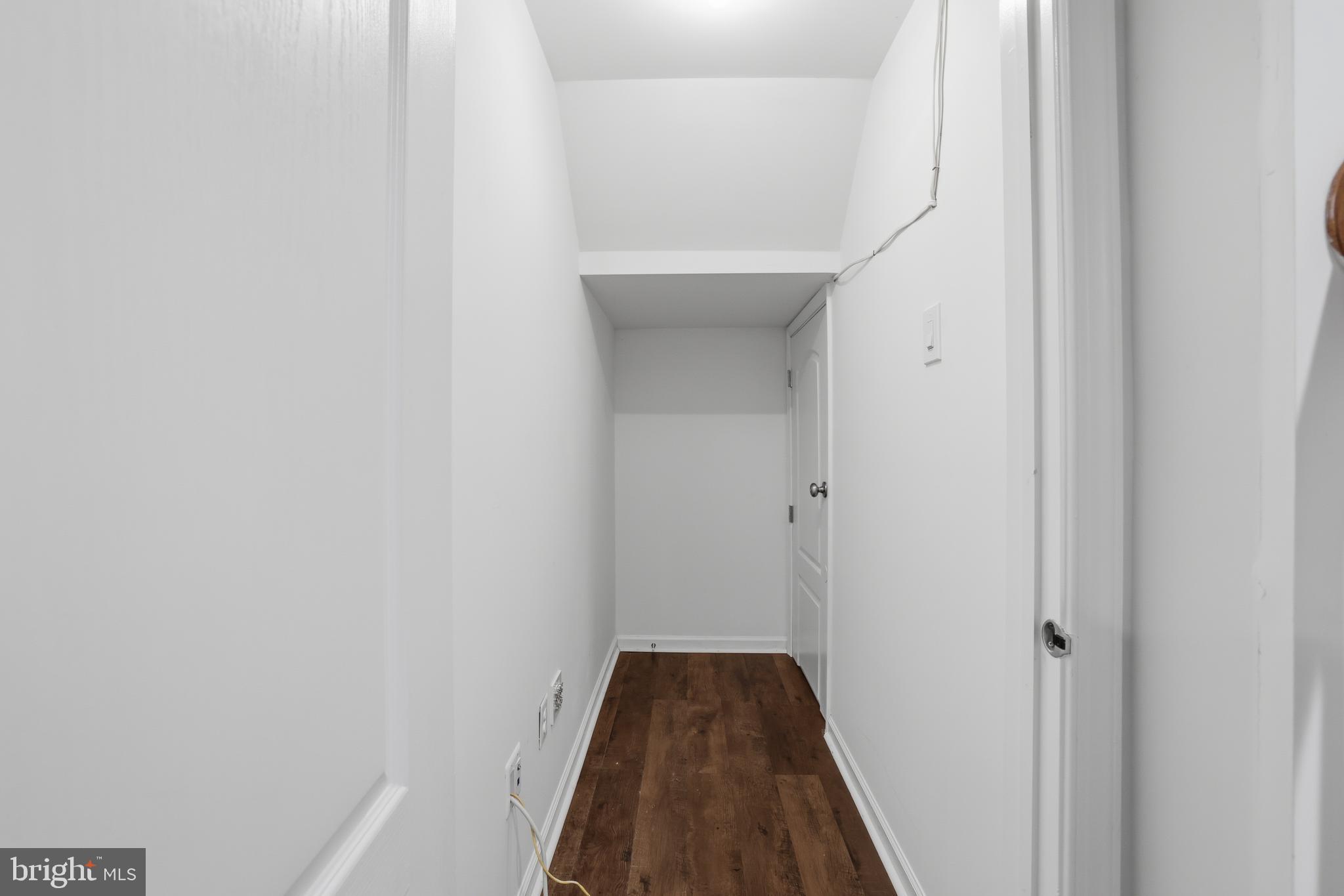 SOUTH RIDING - Residential