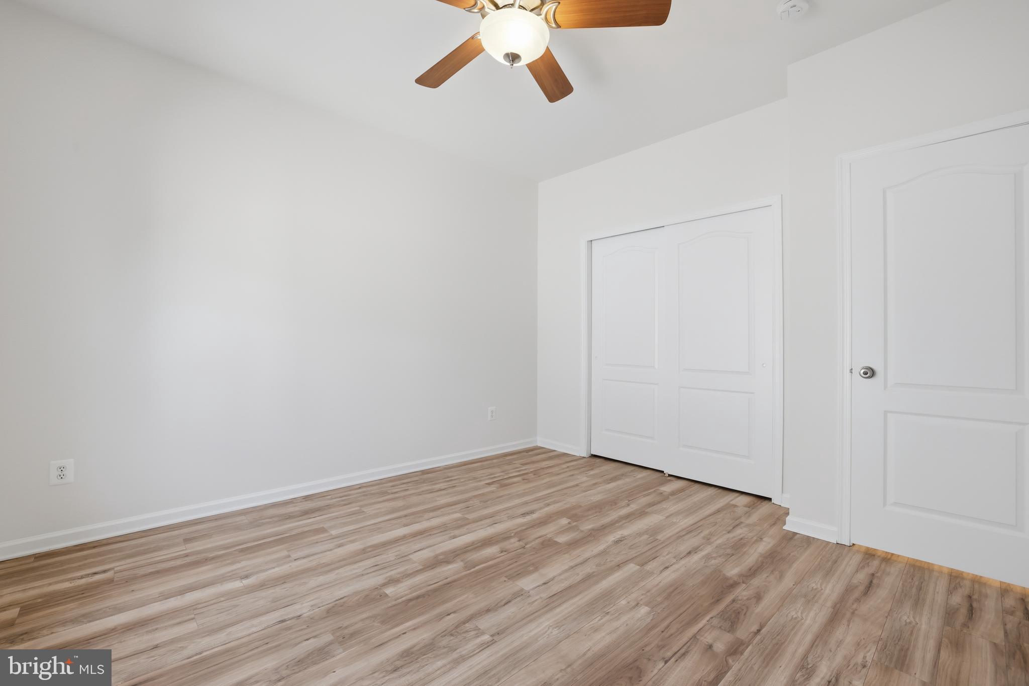 SOUTH RIDING - Residential