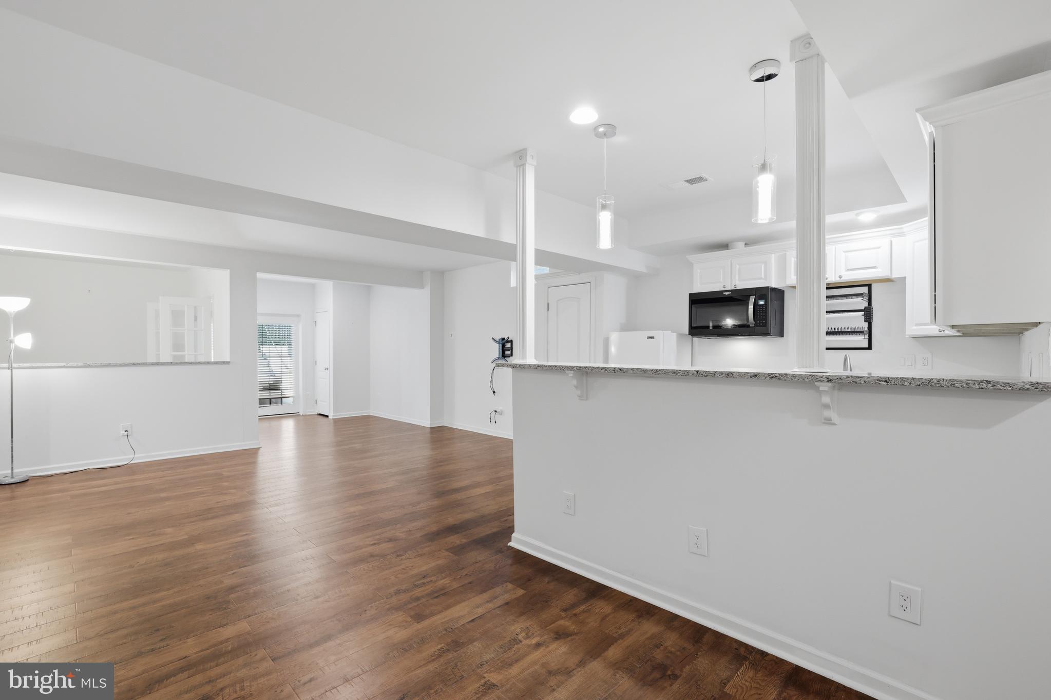 SOUTH RIDING - Residential