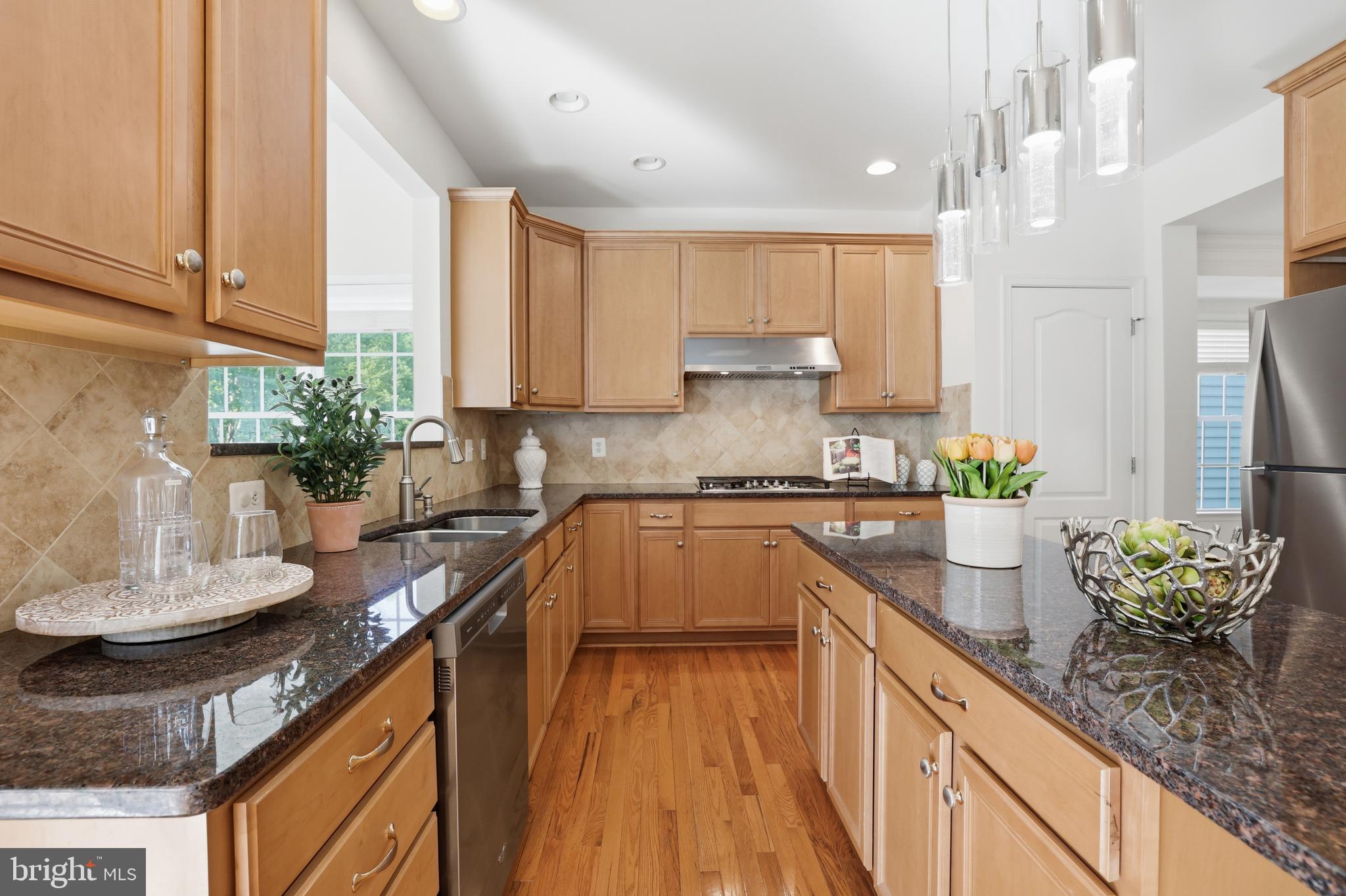 SOUTH RIDING - Residential