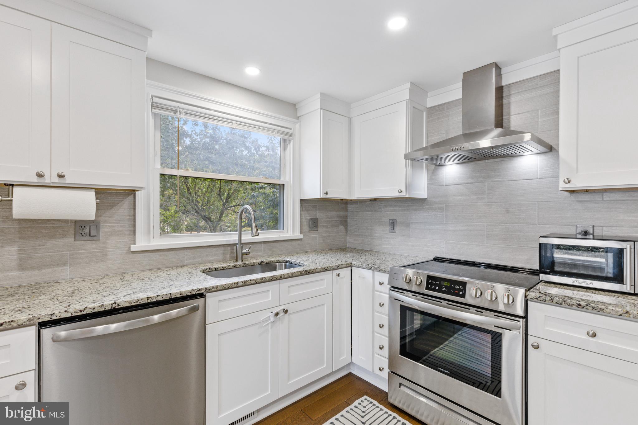 OWEN BROWN ESTATES - Residential