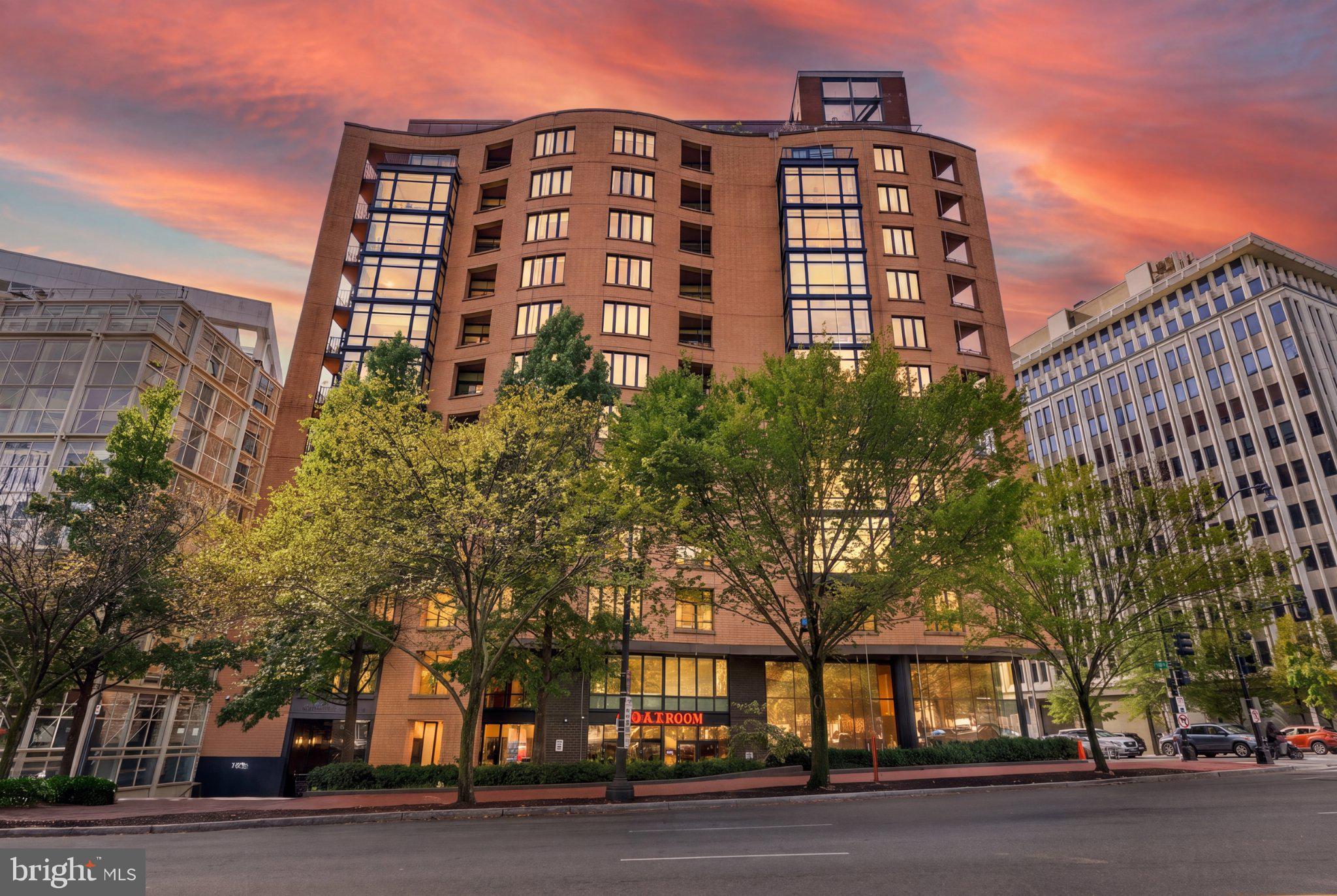 1010 MASSACHUSETTS AVENUE NW 1208