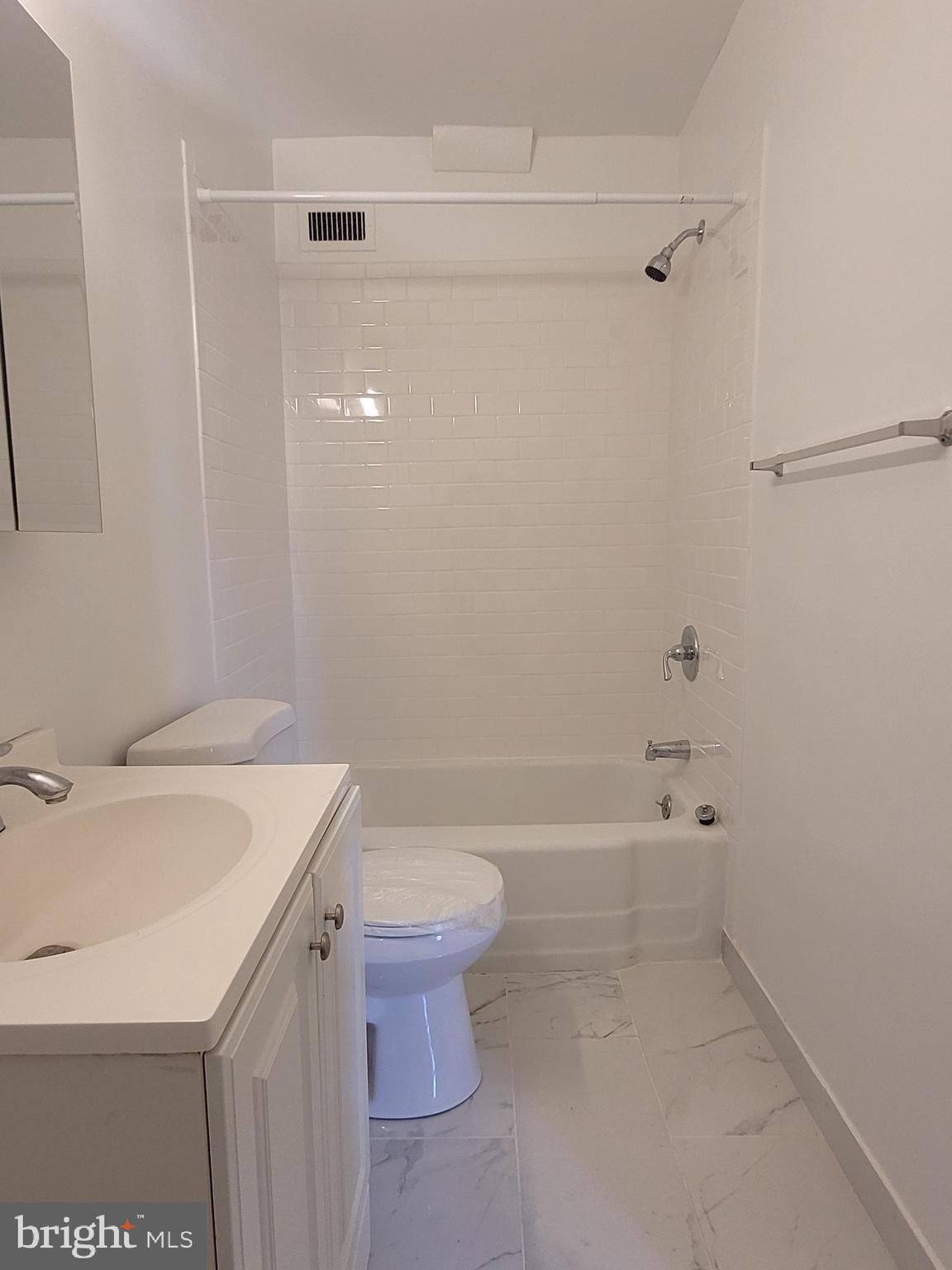 RITTENHOUSE SQUARE - Residential Lease