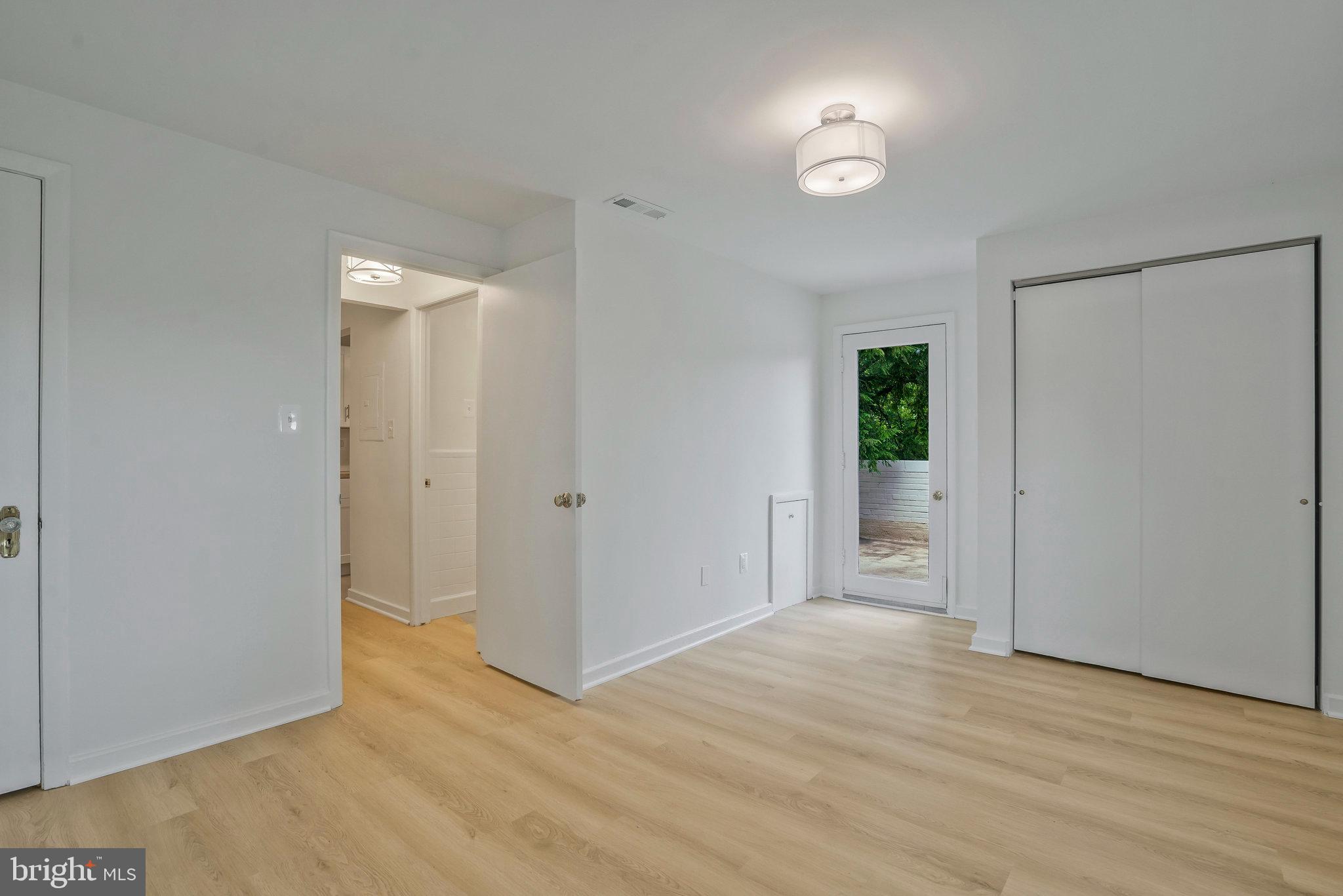 PARK GLEN - Residential