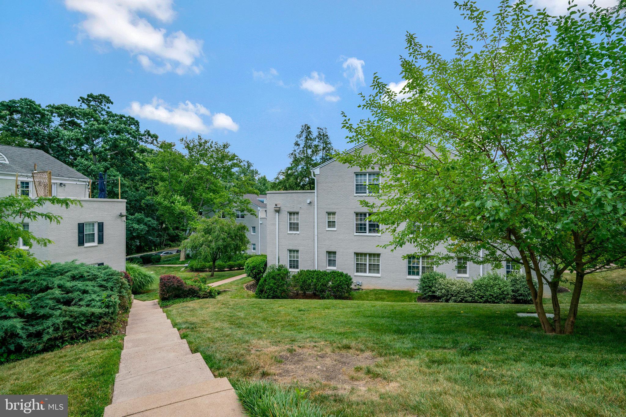 PARK GLEN - Residential